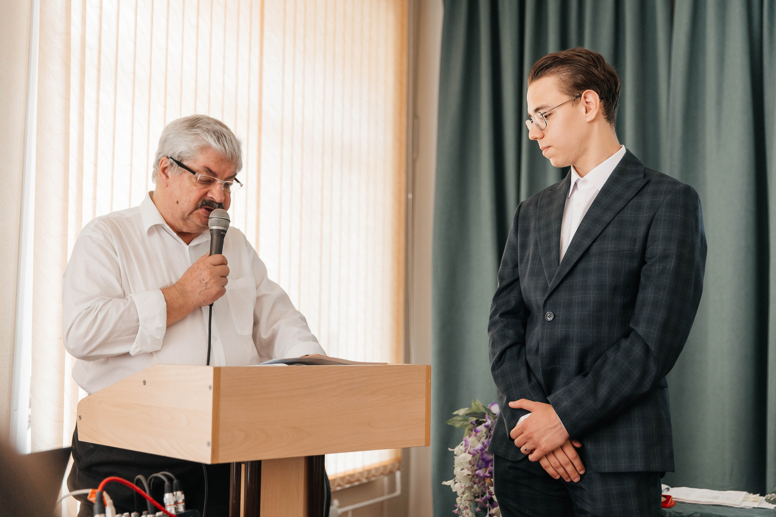 Гимназия Пеленг. _Carpe diem_