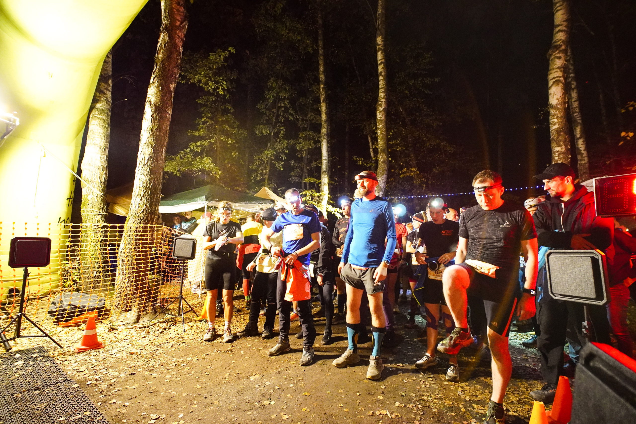 Backyard Ultra Moscow 2024. Роман Капилюшов. Бег. Фото. Видео. г. Люберцы