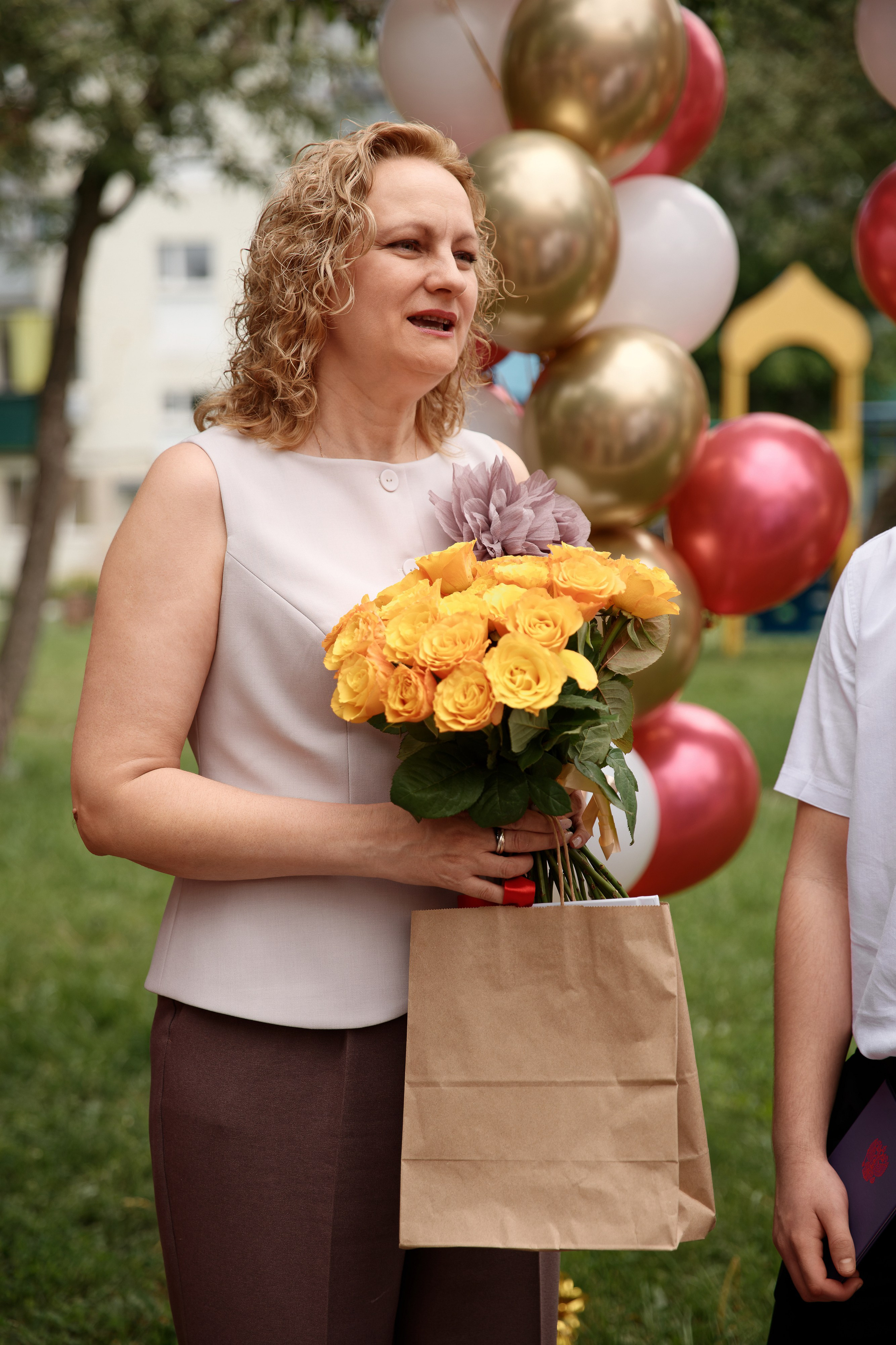 Вручение аттестатов Школа № 57. Семейный фотограф — Макс Белогрудов