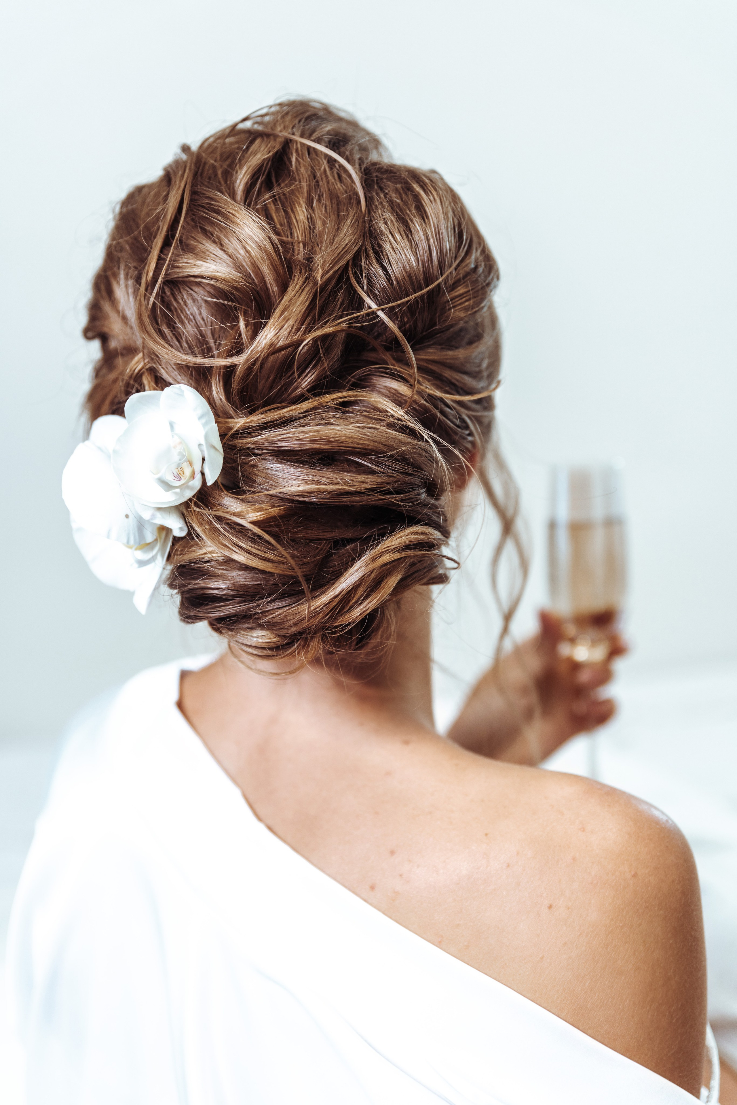 Свадебные прически. Юлия Штовбань — ваш визажист и стилист по волосам в Москве