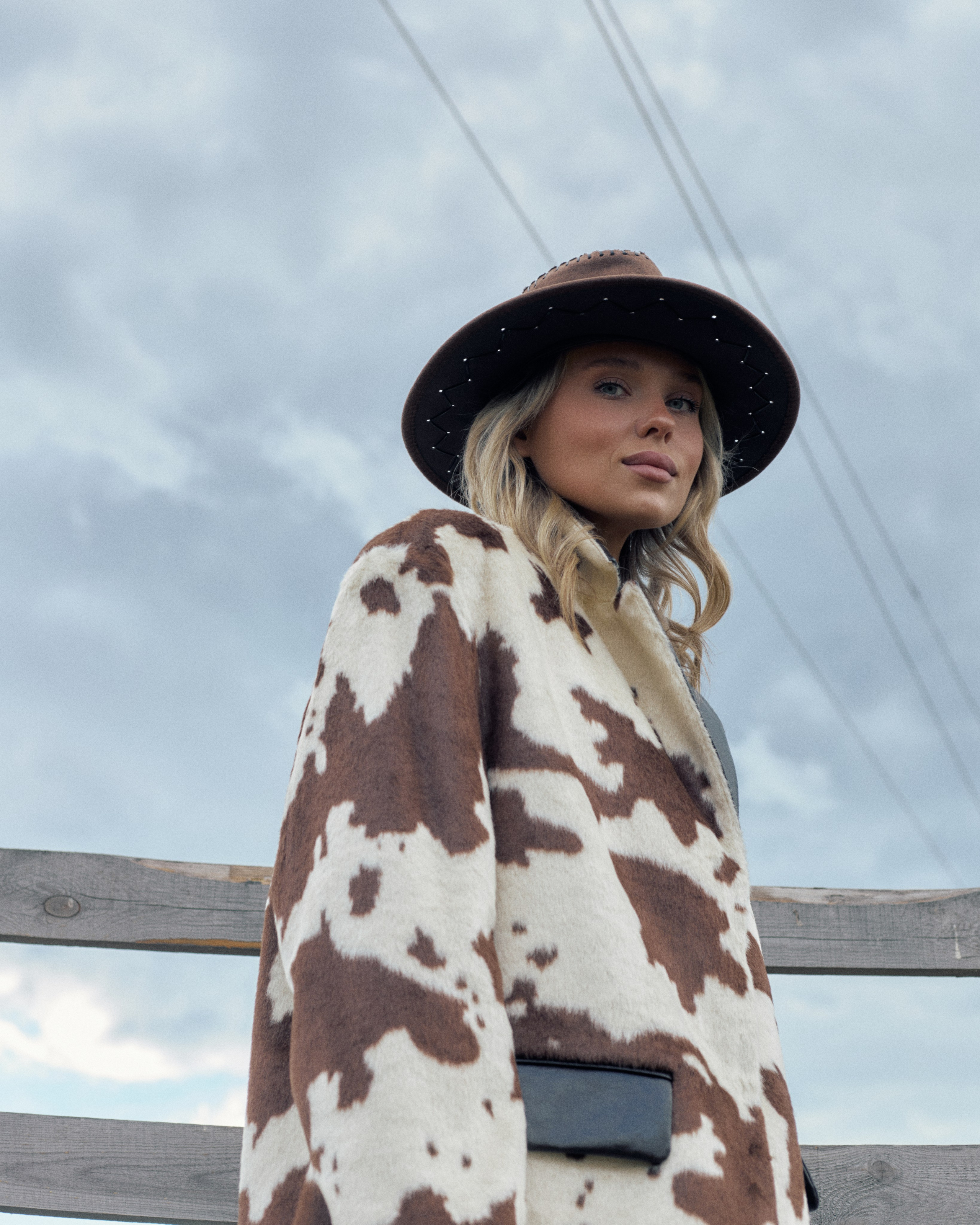 BLACK SISTERZ. Ася Солопова, фотограф Тюмень