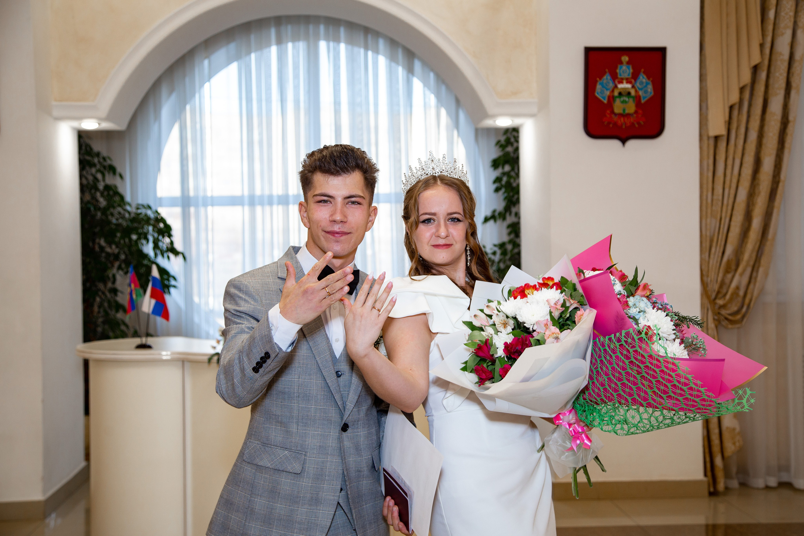 Свадебные фото. Фотограф Краснодара, фотограф в парке Галецкого.репортажный фотограф. детский фотограф, свадебный фотограф. профессиональный фотограф