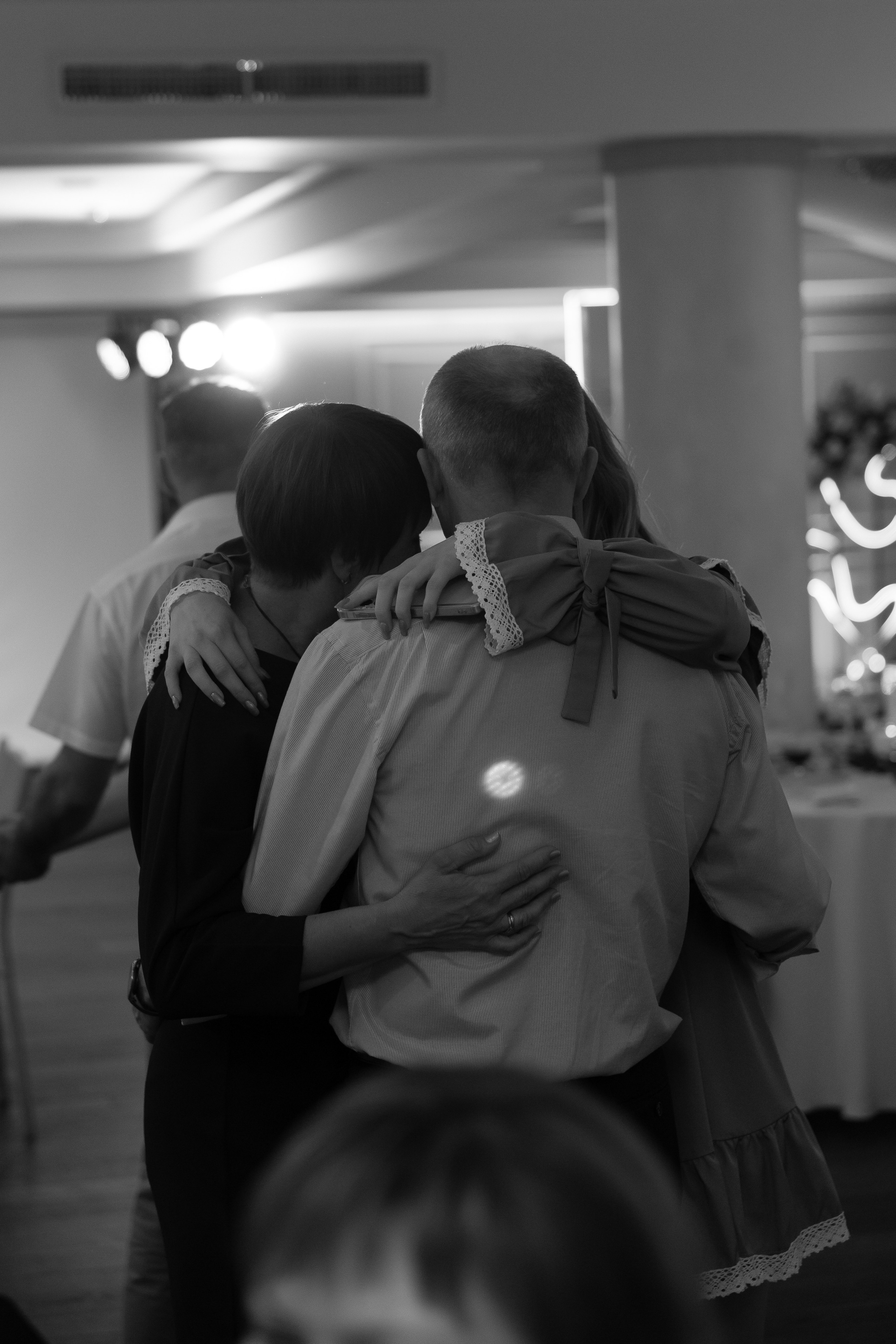 Серая кошка и рыжий кот. Свадебный и семейный фотограф Арина Кулёва