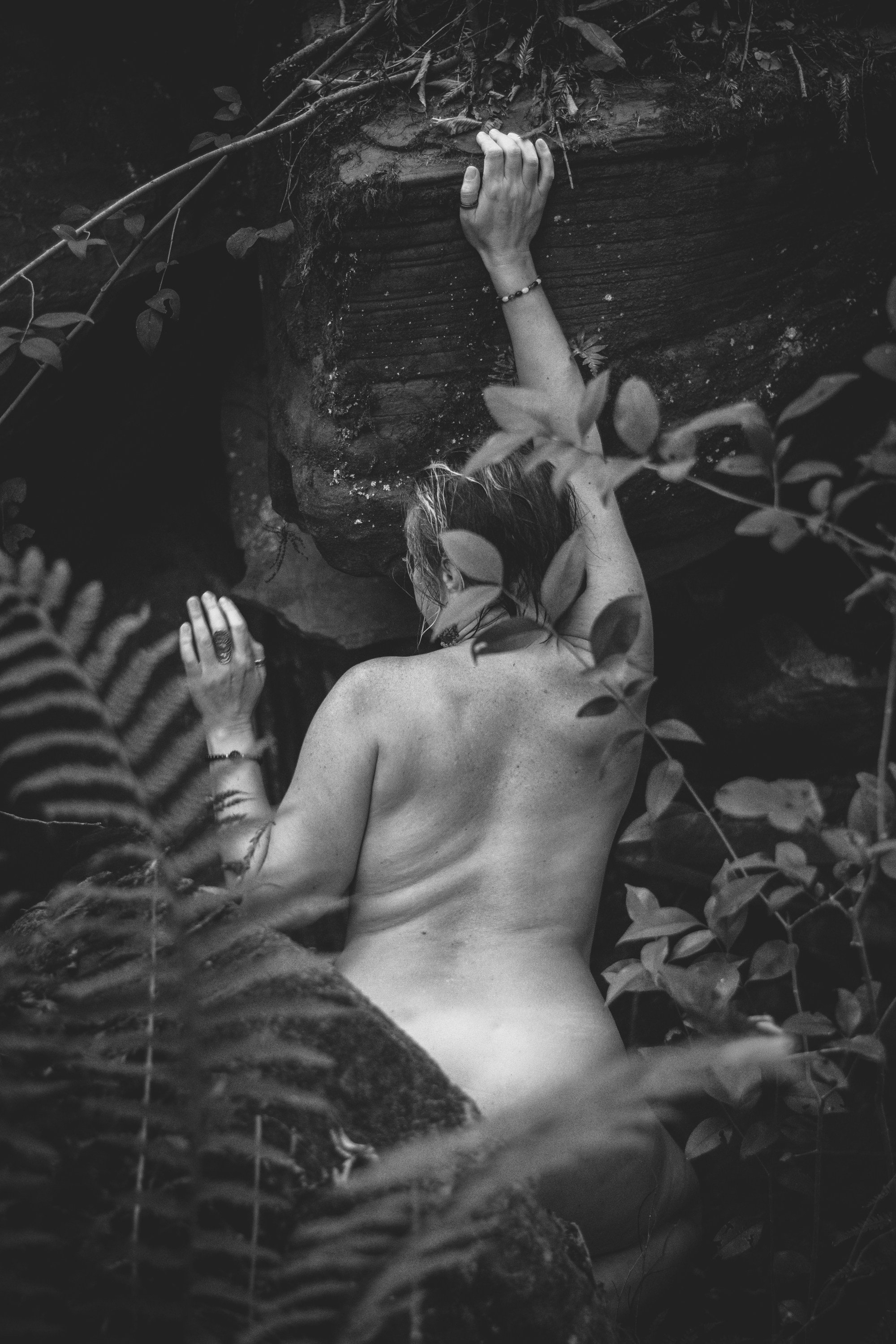 Ню фотосессия в Сочи. Фотограф в Сочи | Щербакова Дарья