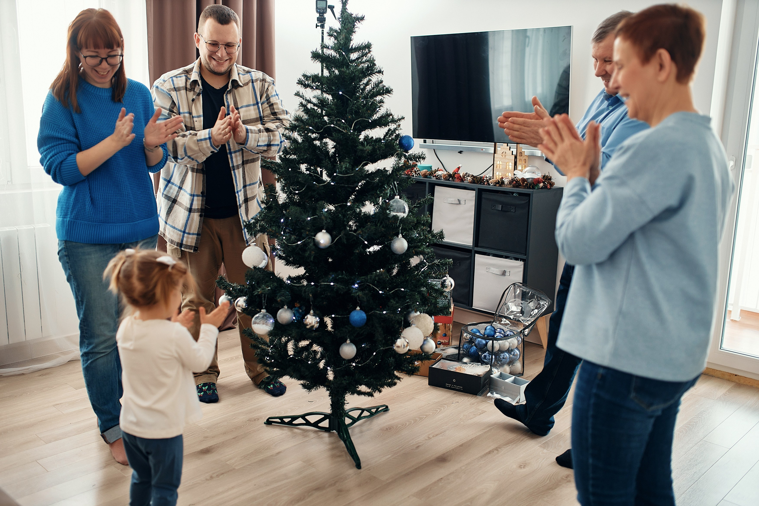 Домашняя новогодняя фотосессия. Семейный и репортажной фотограф в Красноярске и Москве Виктор Бабинцев