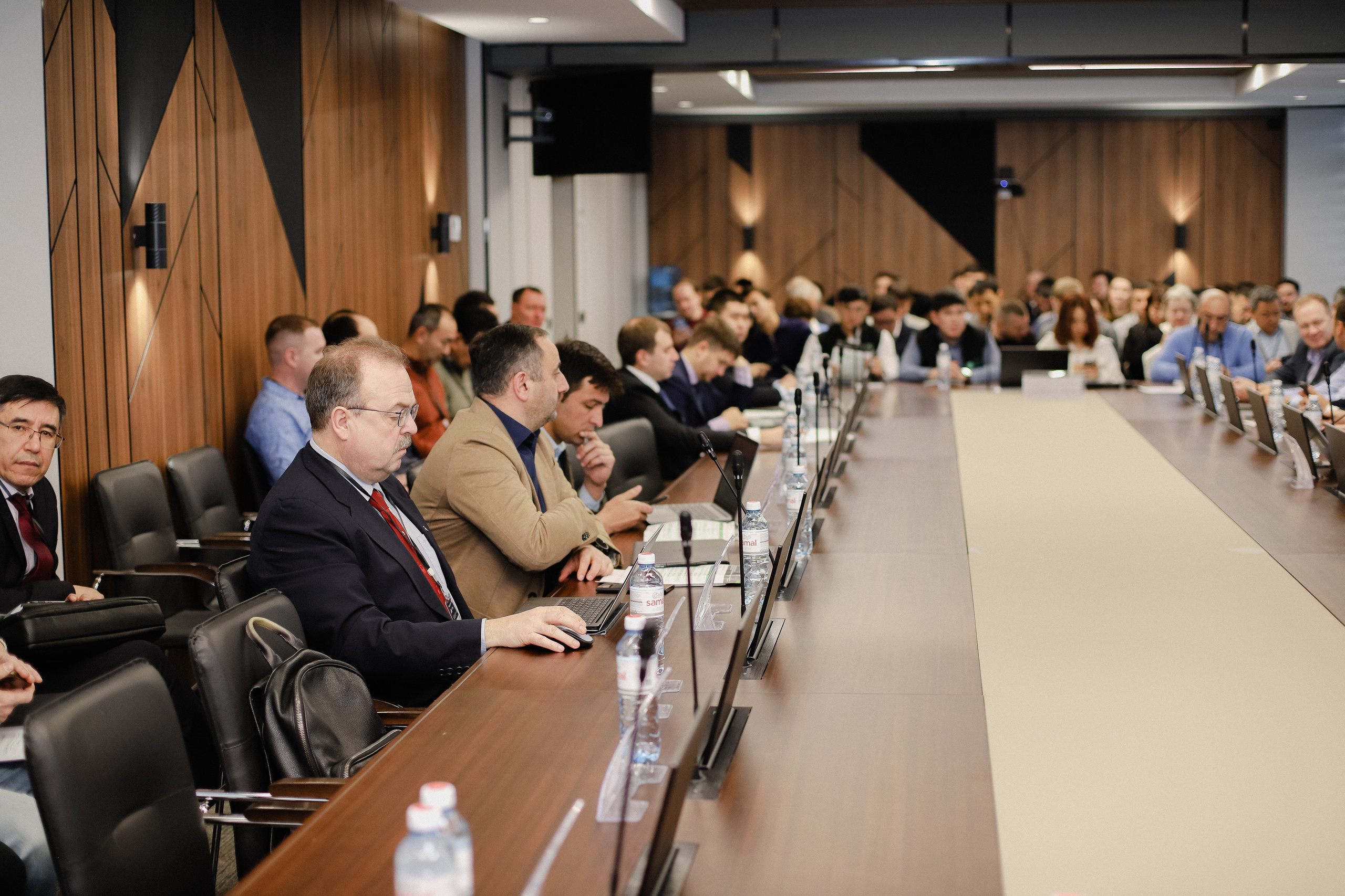 III Международная конференция. Фотограф в Алматы и Москве Даша Пушкина