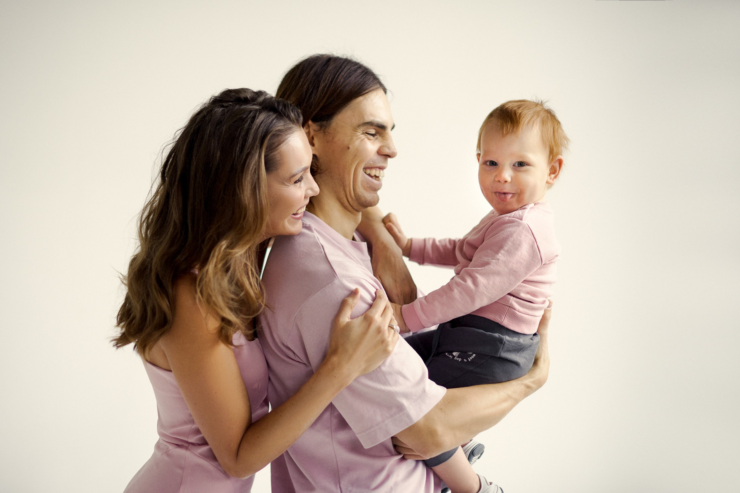 Anna&Gleb&Gordey. Фотограф для людей и их брендов