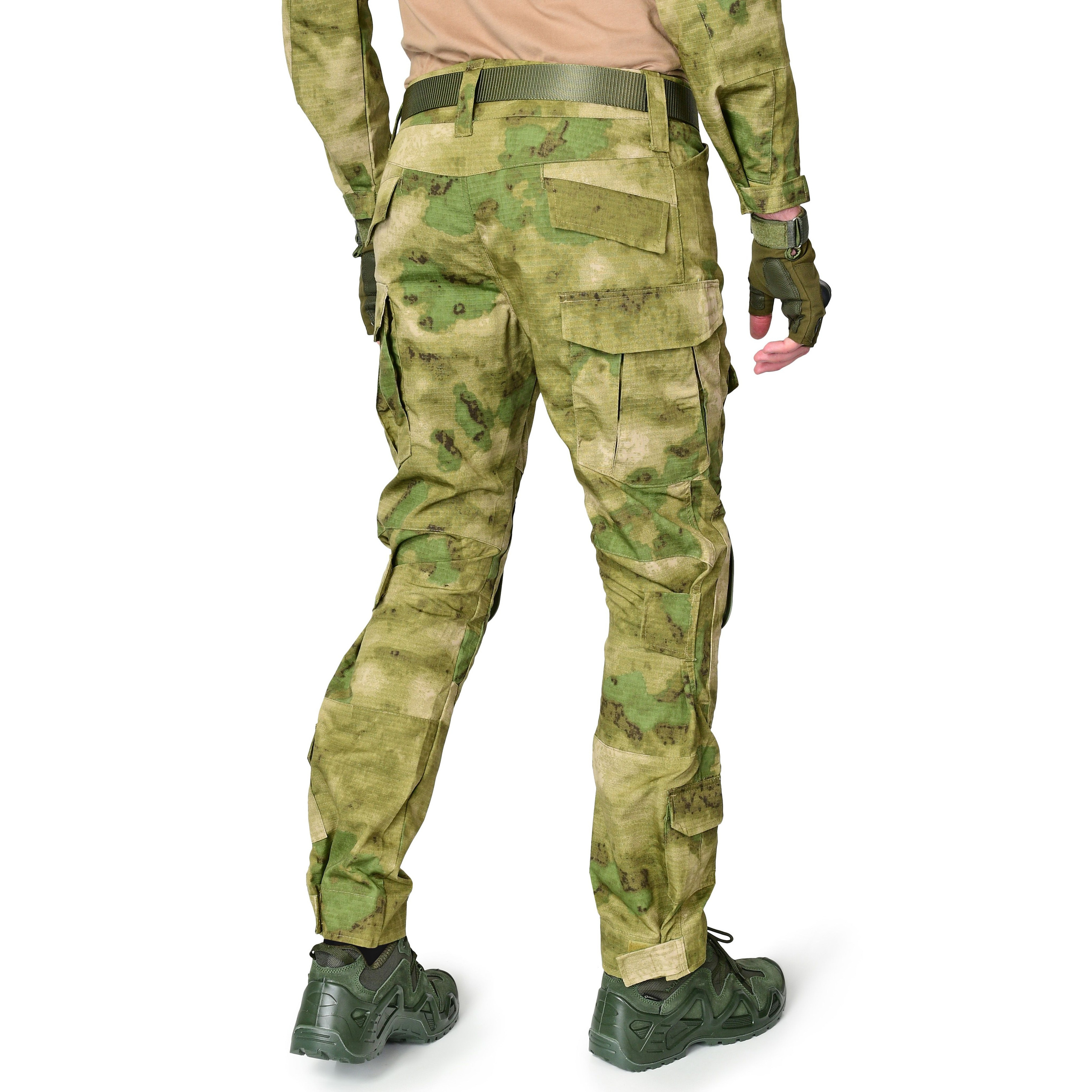 Съёмка военной экипировки в Москве. Предметный фотограф Константин Агафонов — предметная съёмка и фотосъёмка в Москве