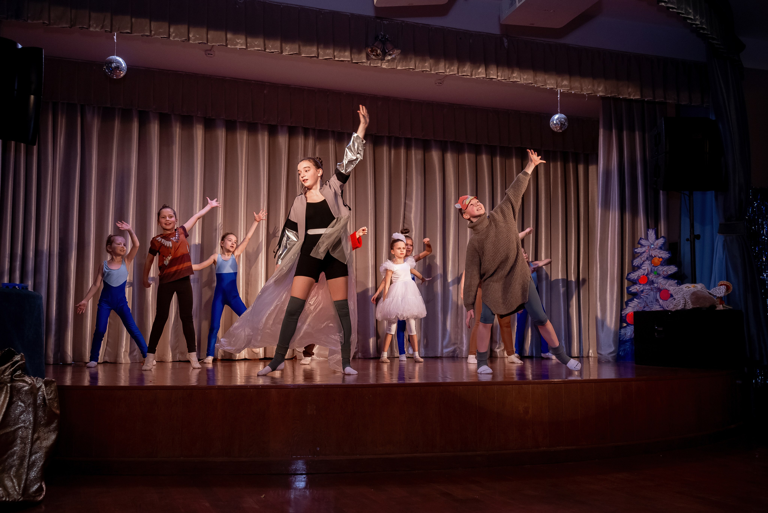 Концерт студии танца «Мечтаем вместе». Фотограф в Санкт-Петербурге. Диана Шкутова