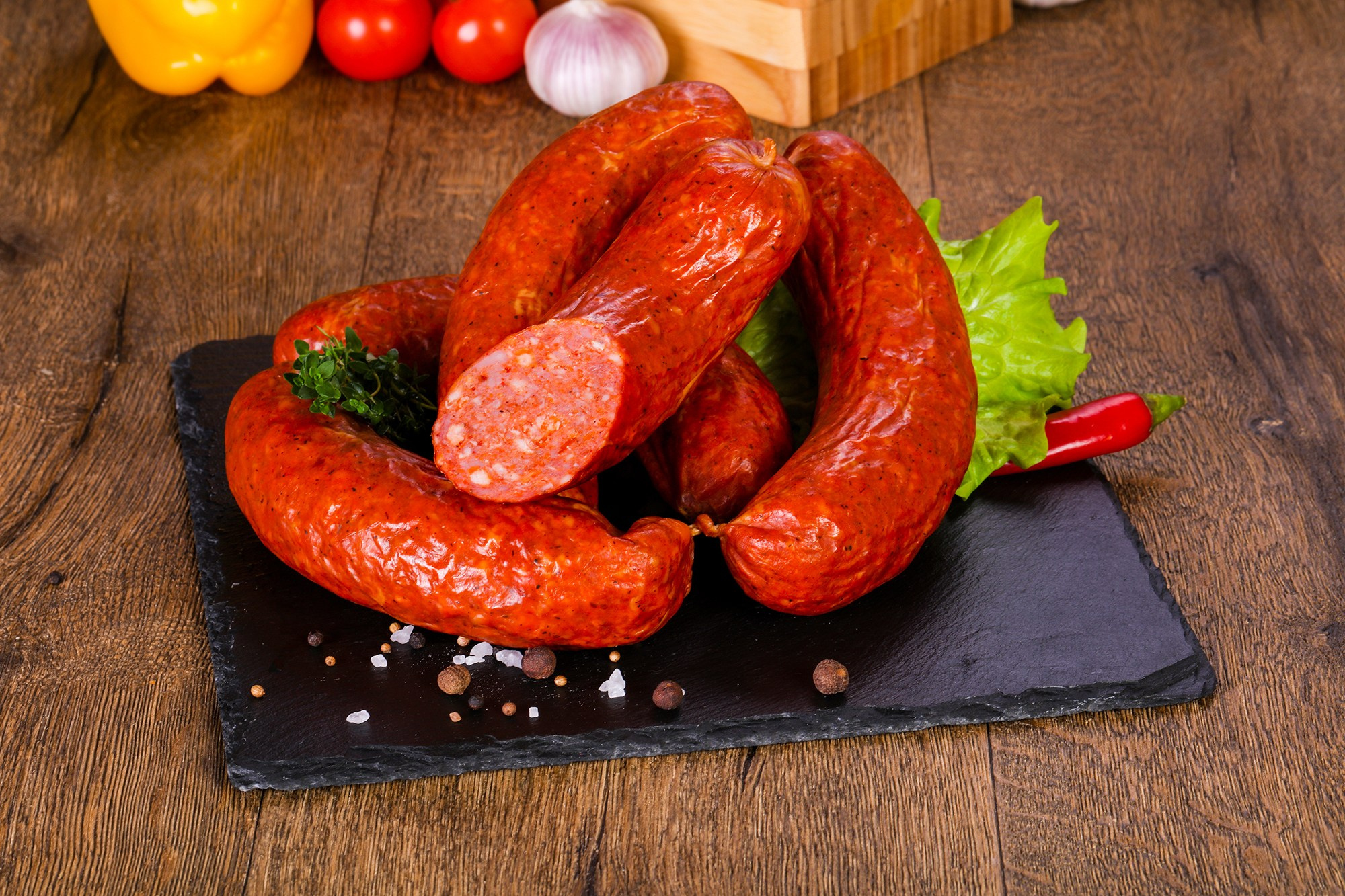 Колбасы и мясная продукция. Фуд-фотограф Андрей Старостин — съемка еды в Москве. 9000 руб. в час