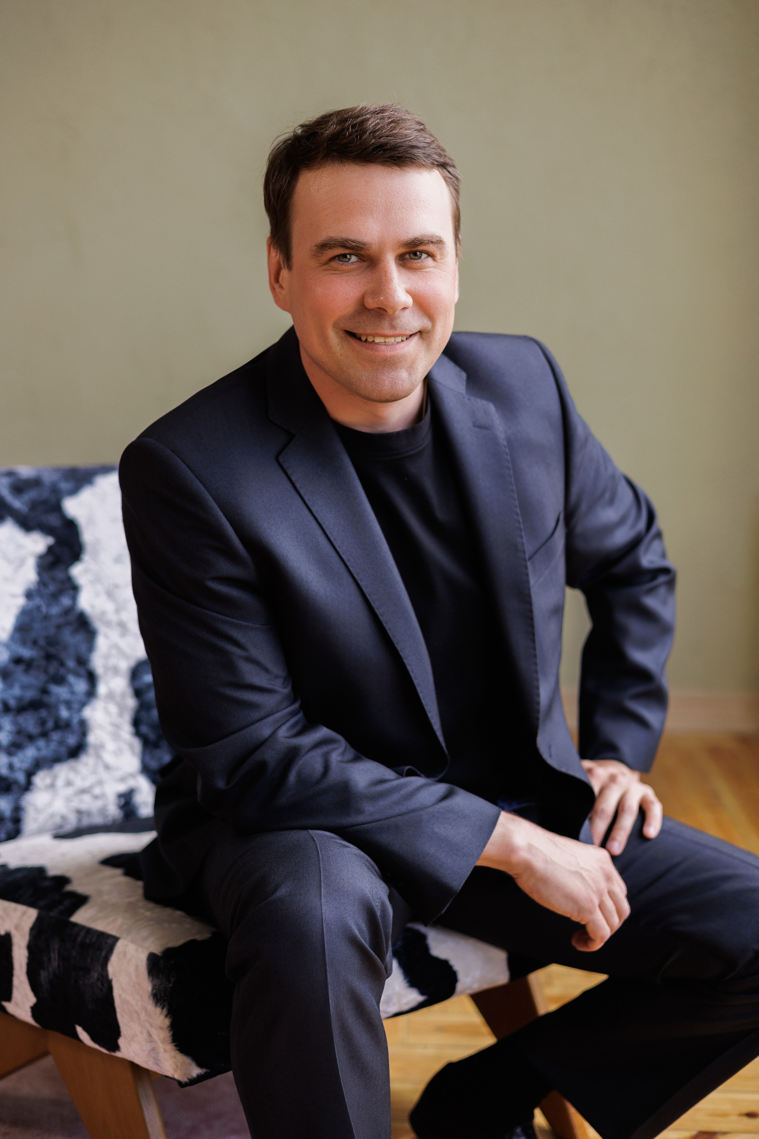 Деловые портреты сотрудников компании для сайта. Бизнес портрет.