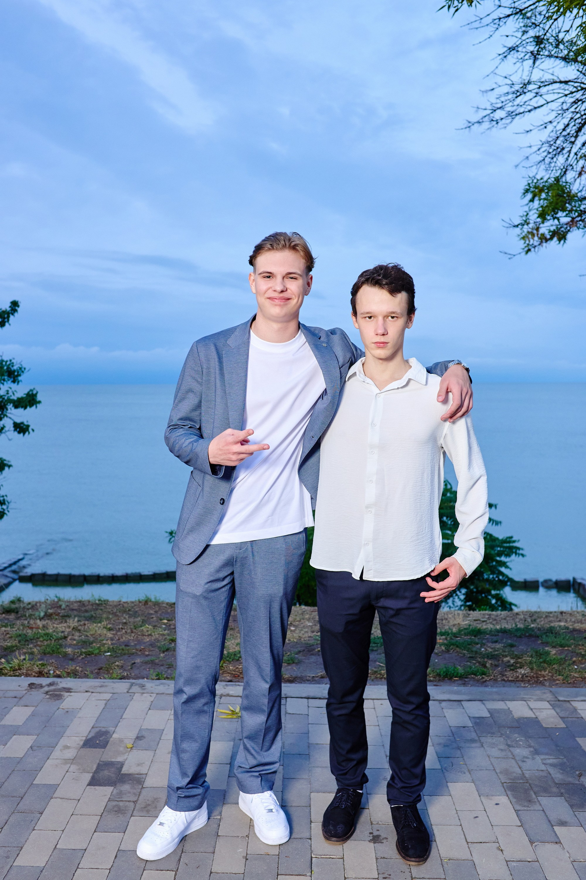 Выпускной 35 Сош. Фотограф Выпускные альбомы Таганрог Сергей Коробченко