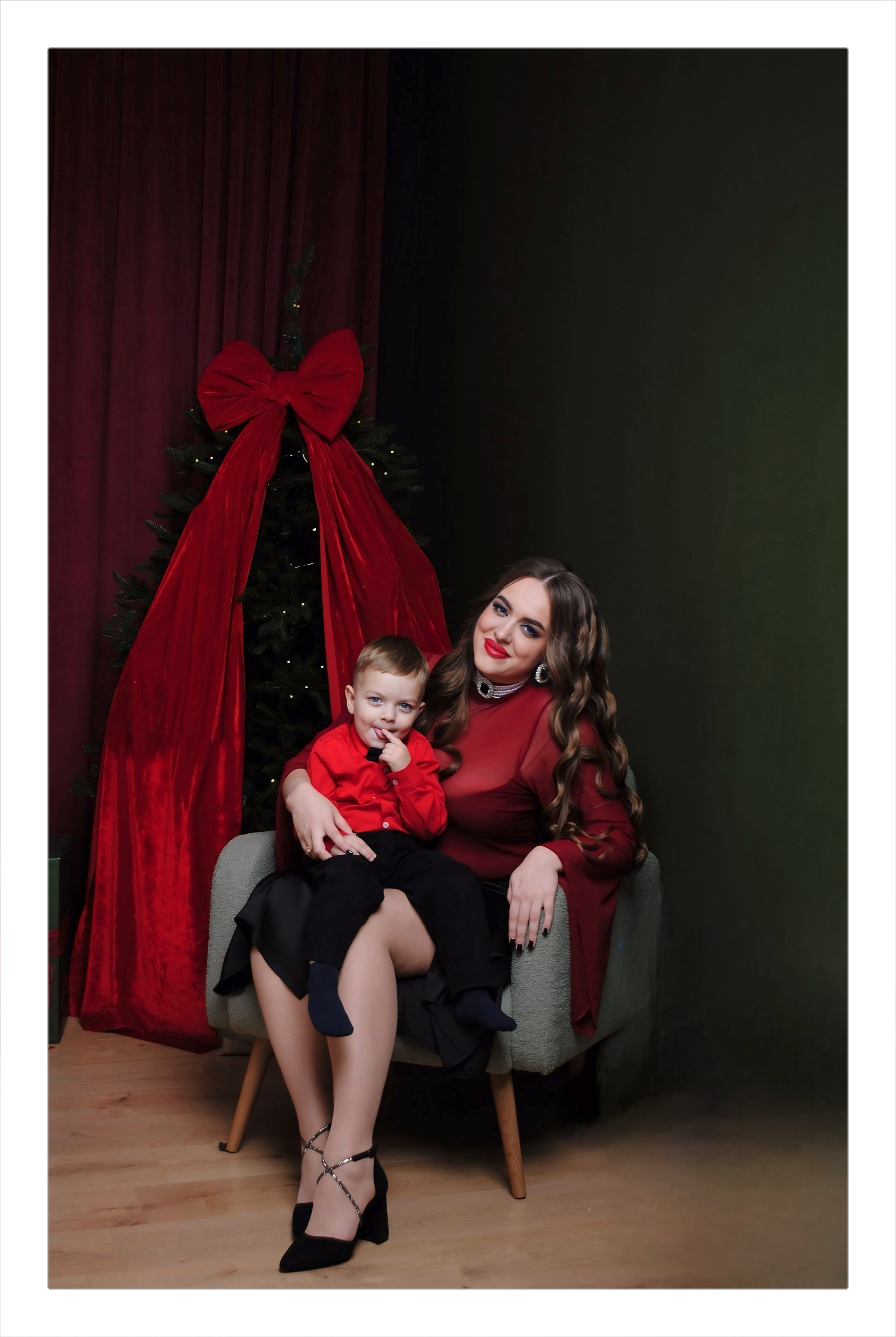 Настя и семья. Фотограф Мария Мусаелян