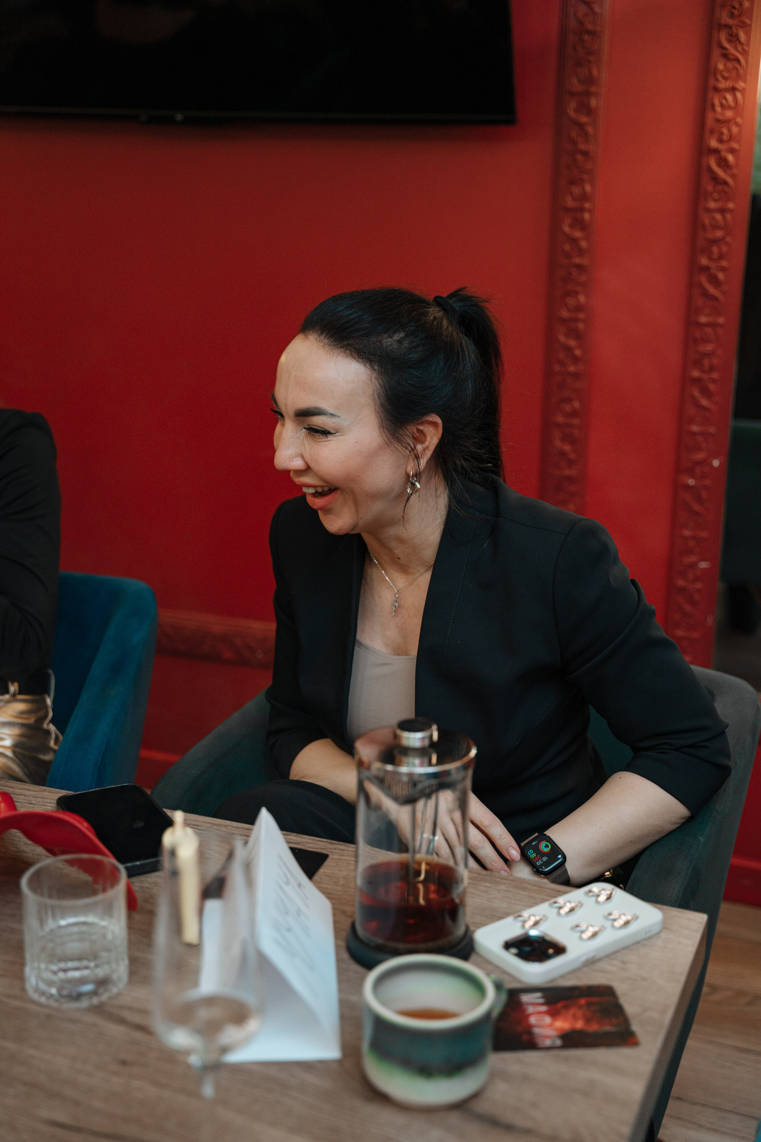 Мафия. Бар FINCH. ЖЕНСКИЙ КЛУБ LAXMI. Портретный фотограф в Санкт-Петербурге Дмитриева Наталия