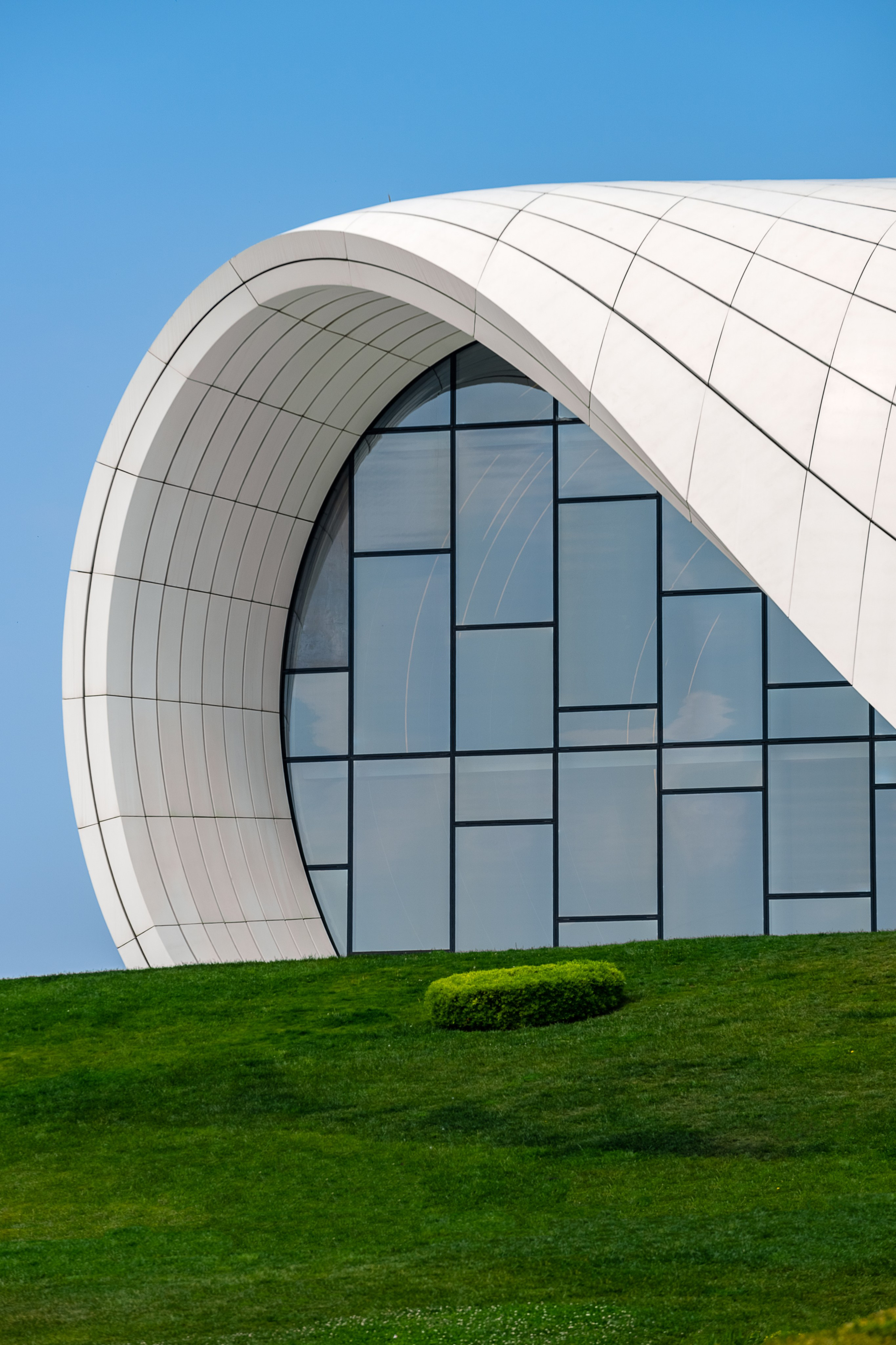 Heydar Aliyev Center | Baku. Архитектурный фотограф Кирилл Цыбенко. Работаю в Москве, по всей России и Миру