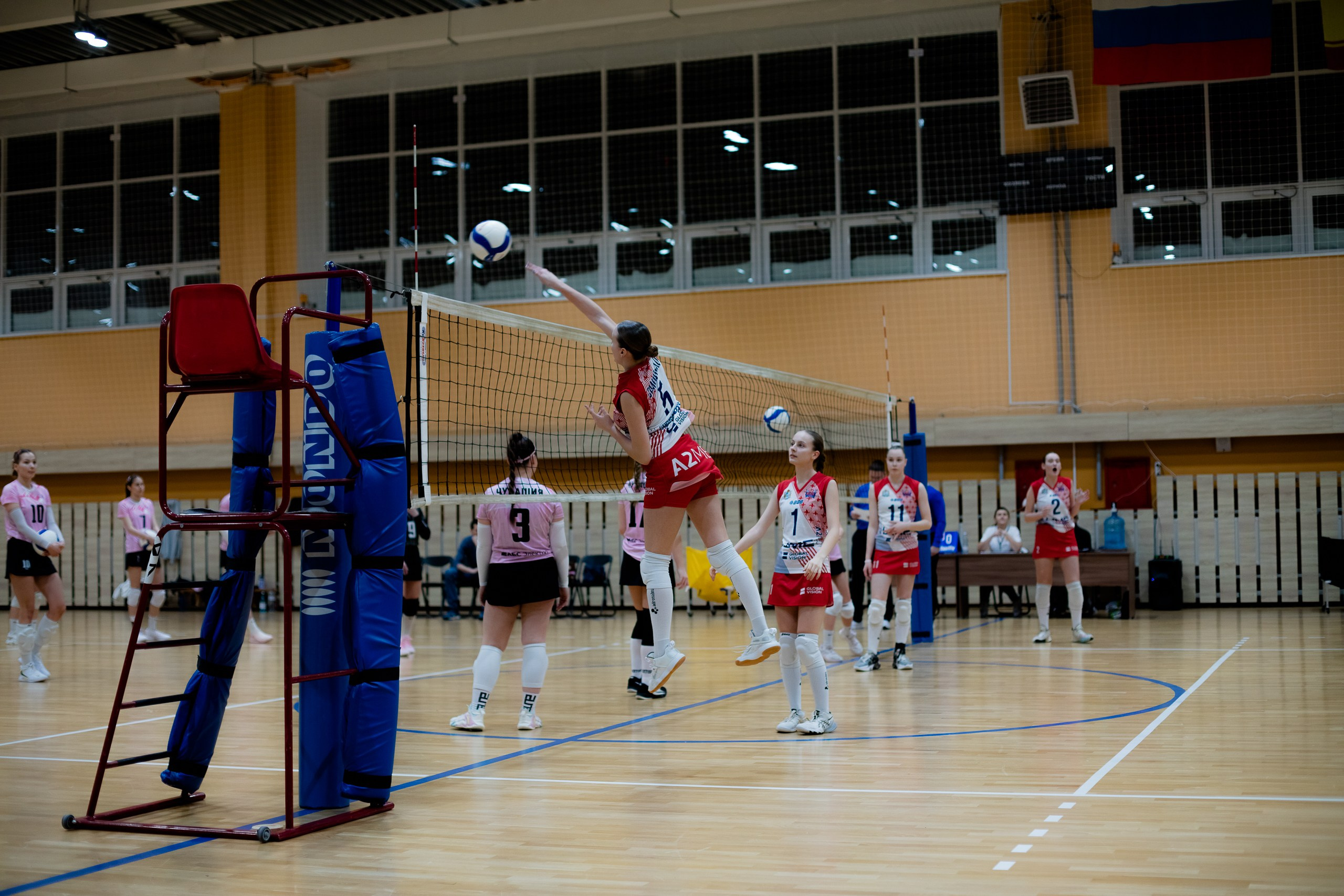 СШ11 — Искра / 1 игра. Фотография