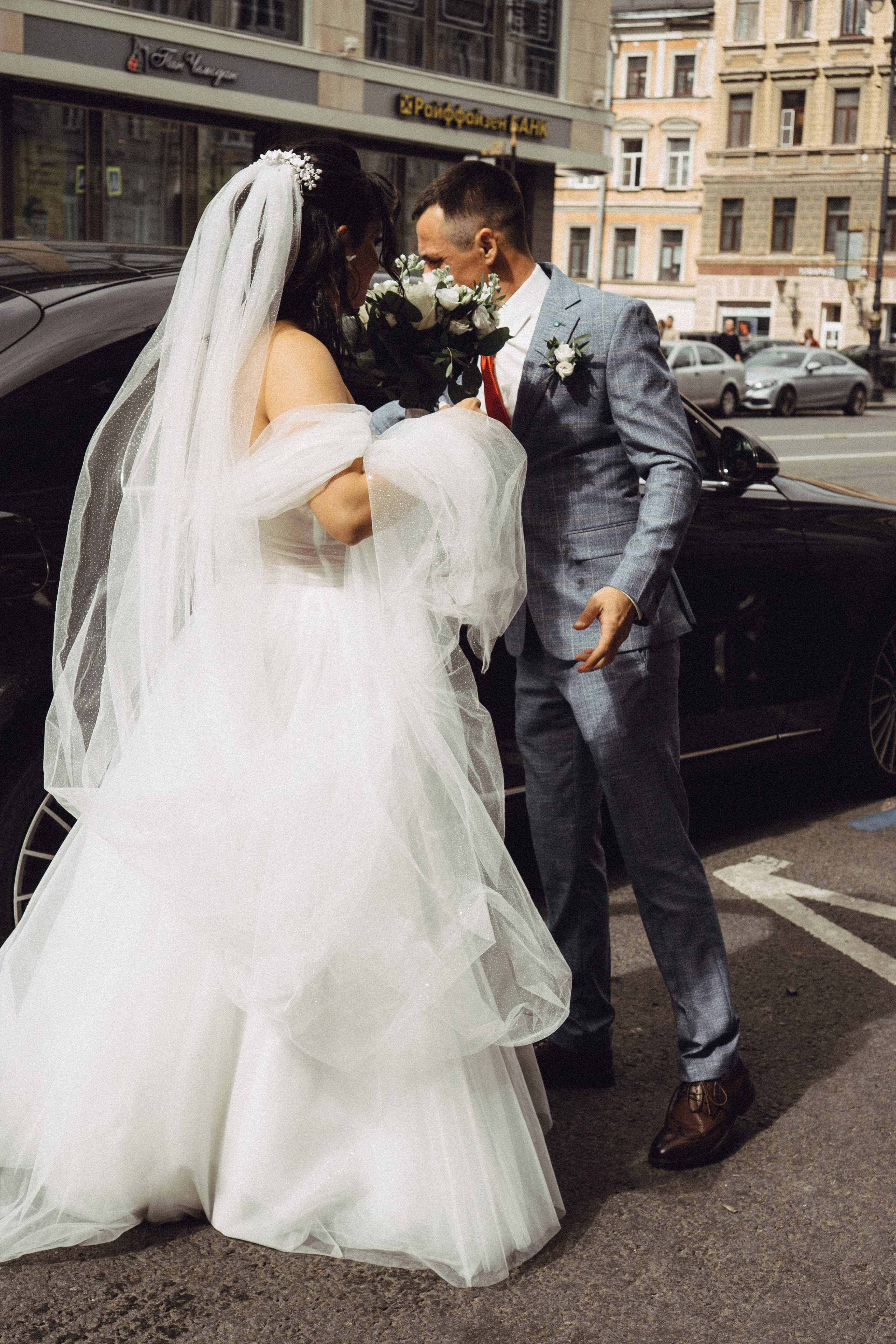 СВАДЕБНАЯ ПРОГУЛКА РЕСТОРАН МЫ ЖЕ НА ТЫ И ФОТОСЕССИИЯ С АВТОМОБИЛЕМ. Профессиональный фотограф, Санкт-Петербург — Виктория Богомолова