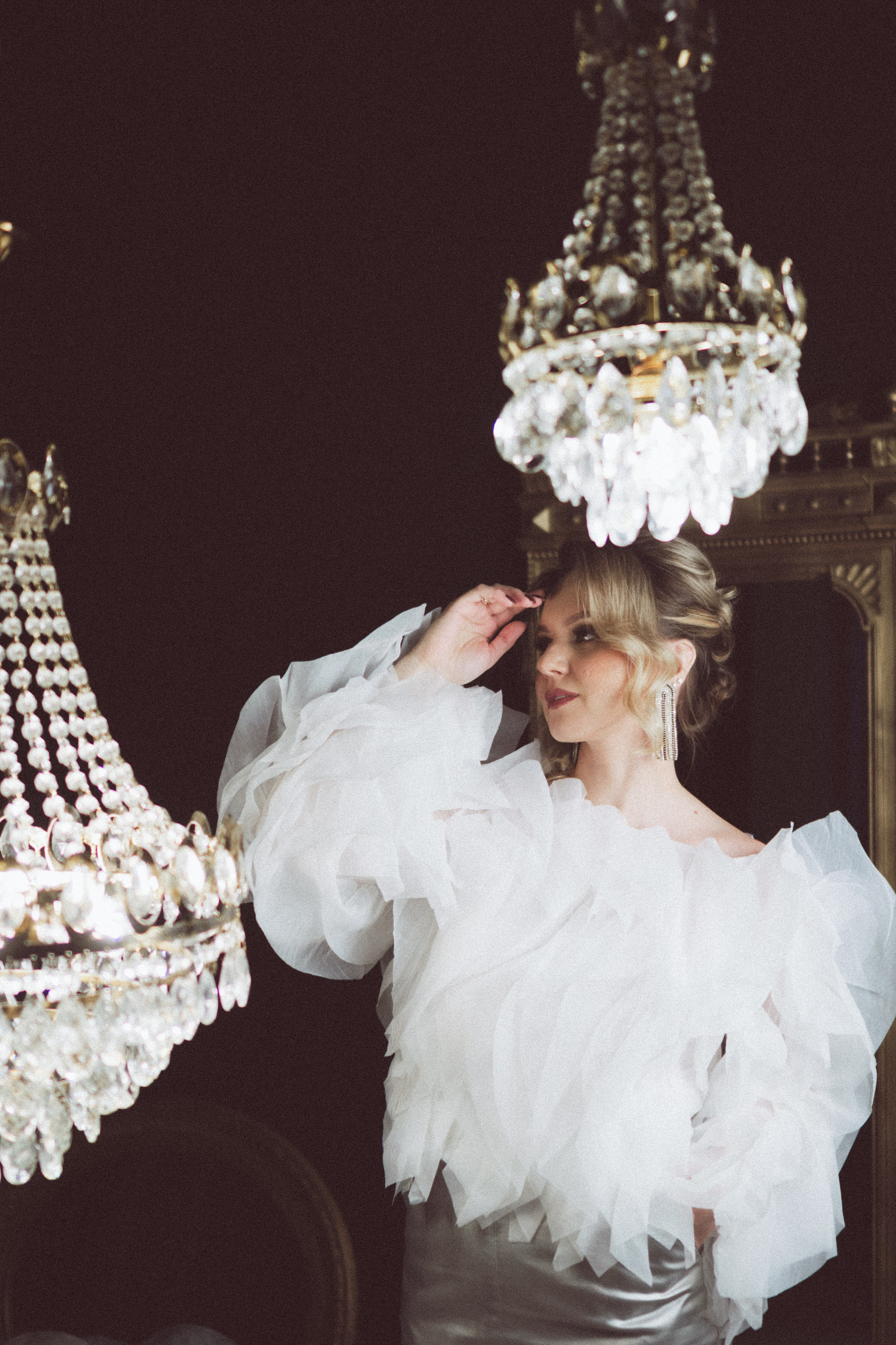 НОВОГОДНЯЯ ФОТОСЕСИИЯ В СТУДИИ ДЛЯ ДЕВУШКИ И ПРОГУЛКА ПО ЧЕРНЫШЕВСКОЙ. Профессиональный фотограф, Санкт-Петербург — Виктория Богомолова