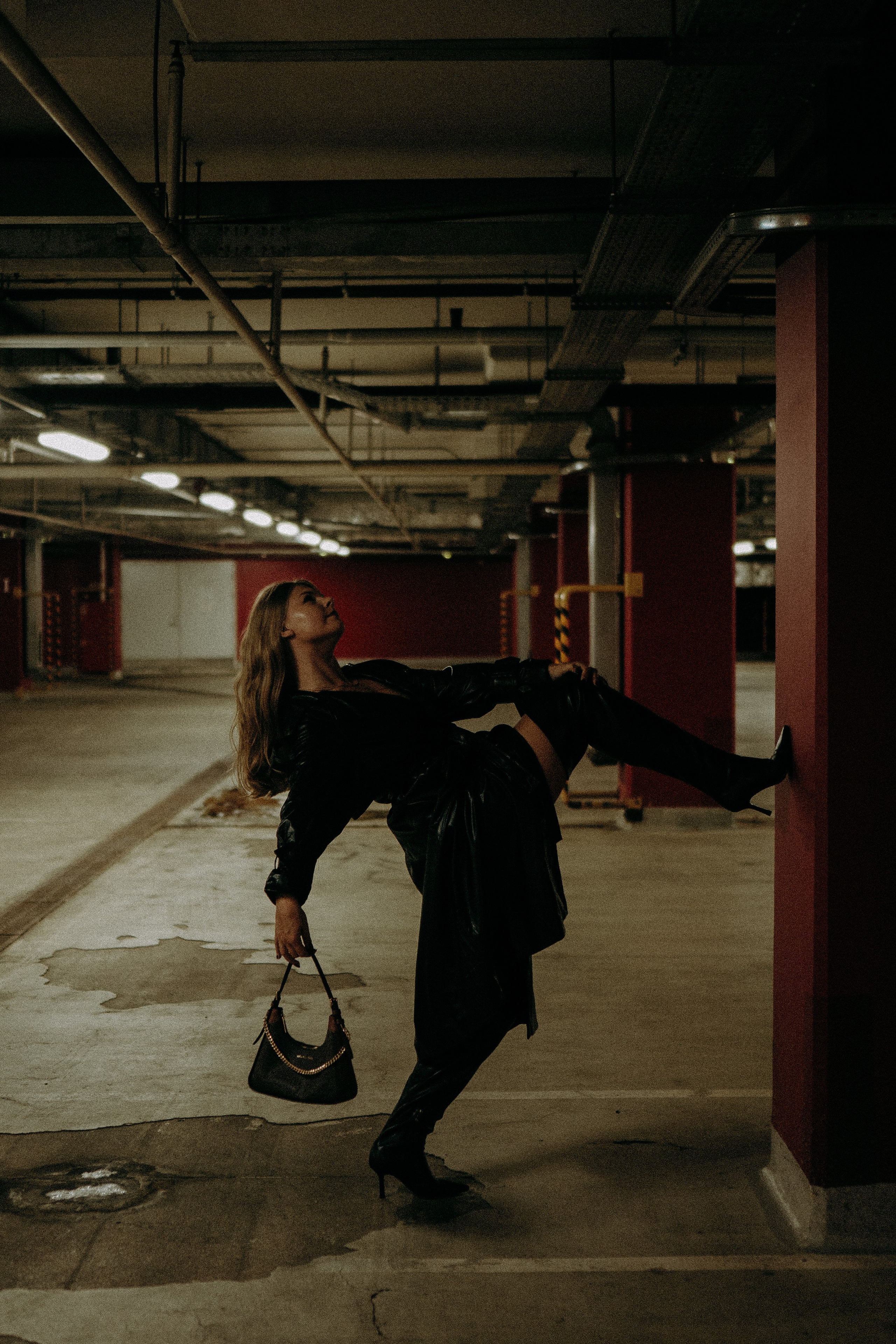 НА ПАРКОВКЕ. Профессиональный фотограф, Санкт-Петербург — Виктория Богомолова