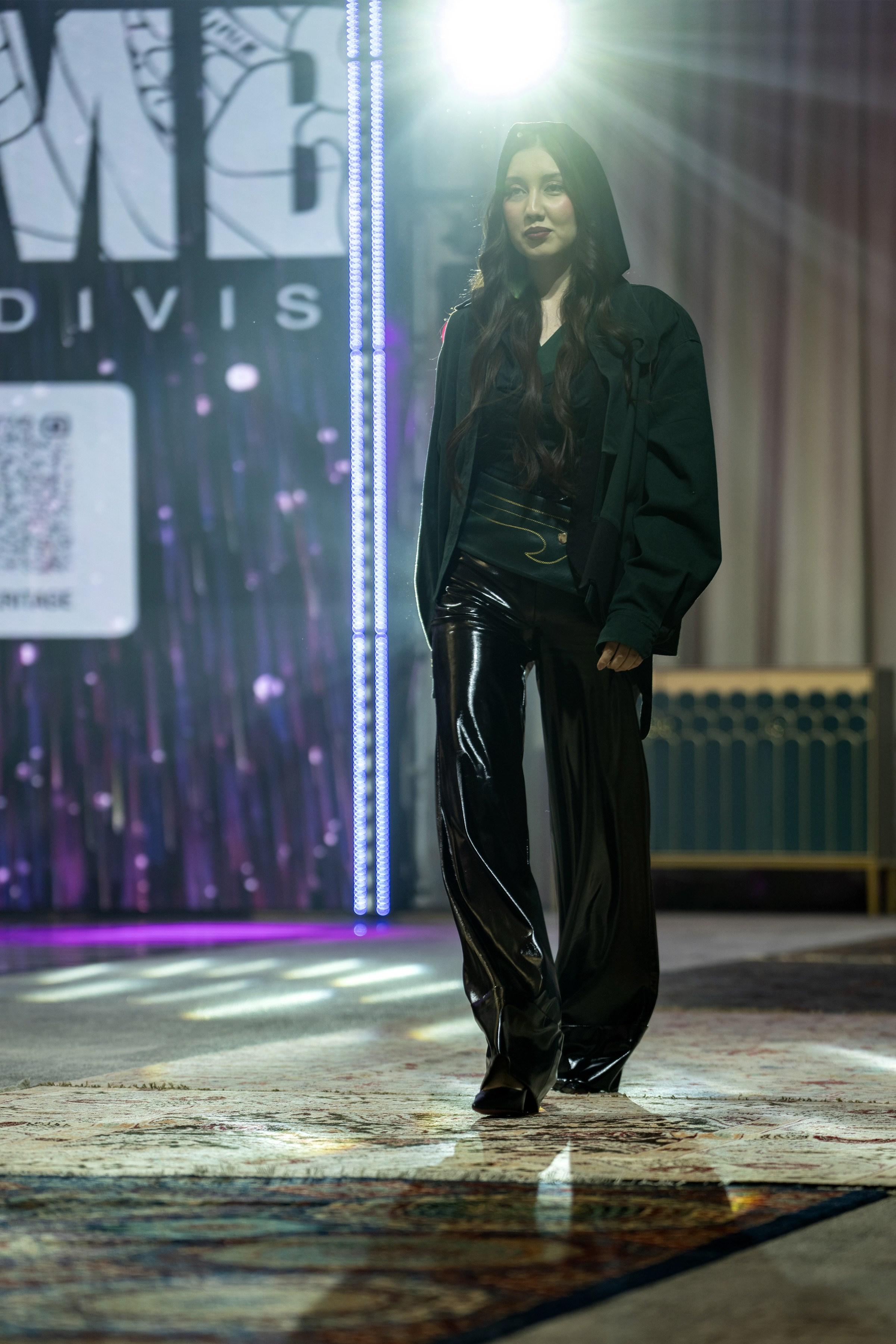 Zhamby. Сайт Алматинского НЮ АРТ, будуар и фэшн фотографа Дениса Карпенко