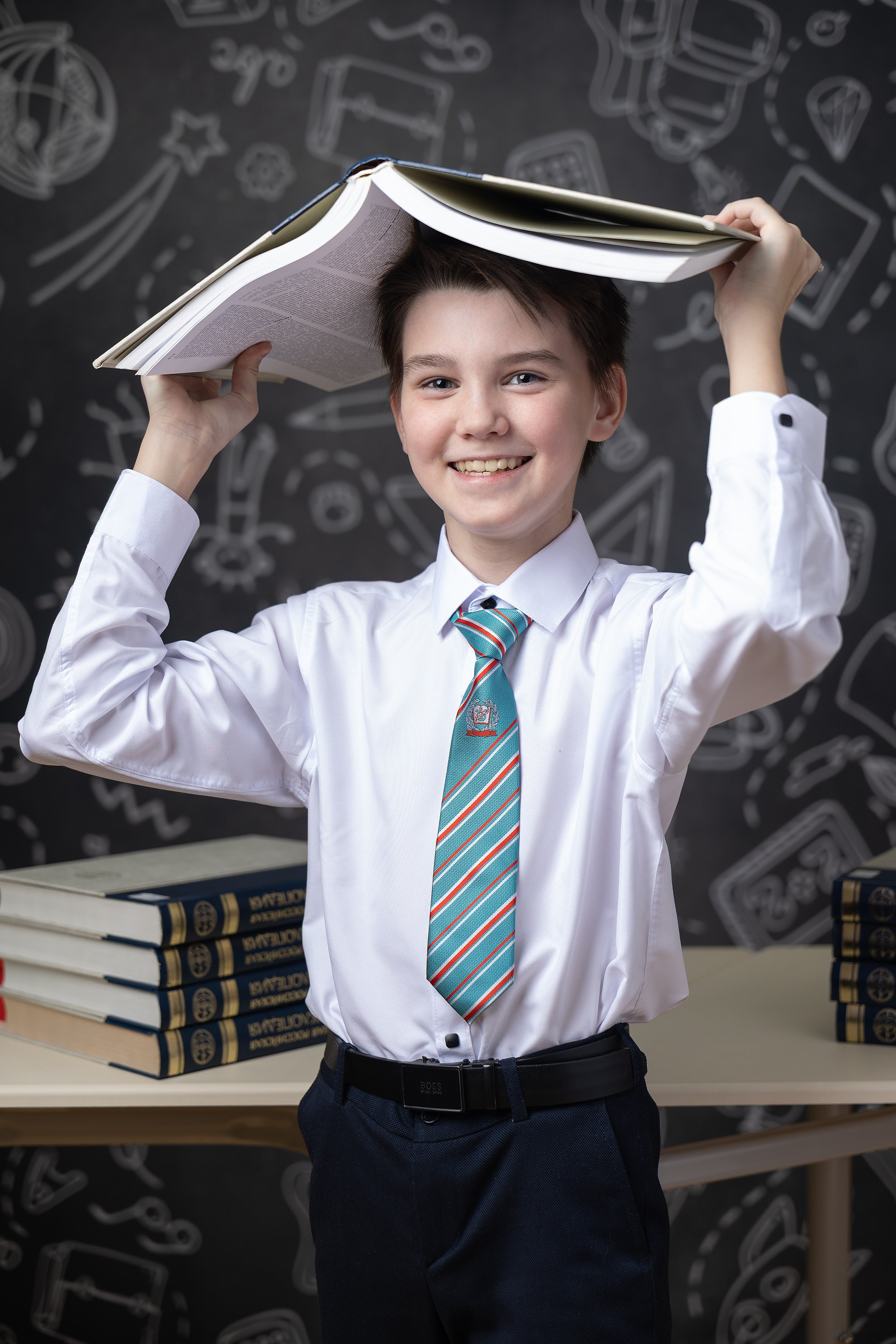 Младшие классы. Фотосессии в Тобольске, школьный фотограф, репортажная съемка