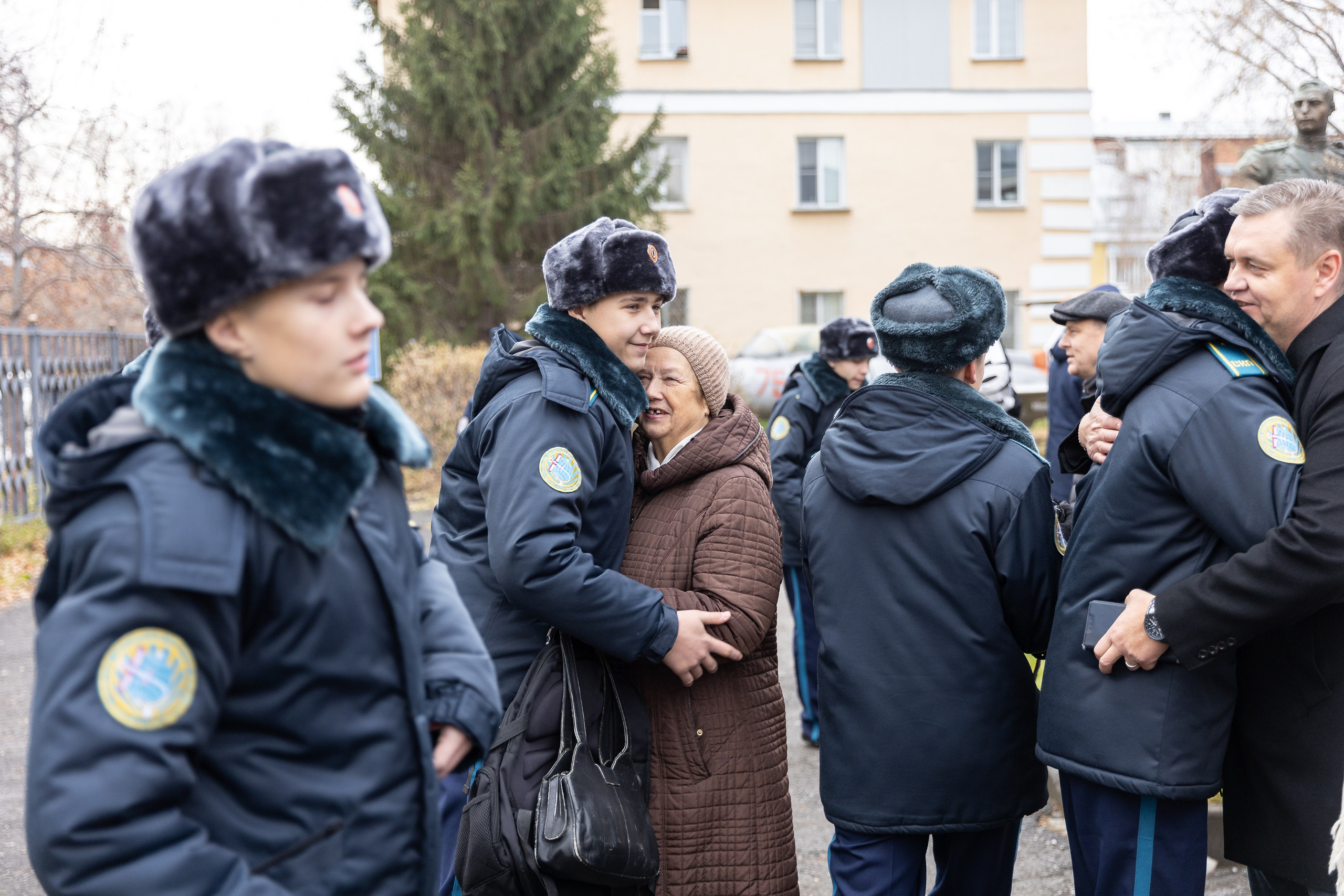ПРИНЯТИЕ ПРИСЯГИ. Выпускные альбомы в Новосибирске и Бердске — Андрей Жуков