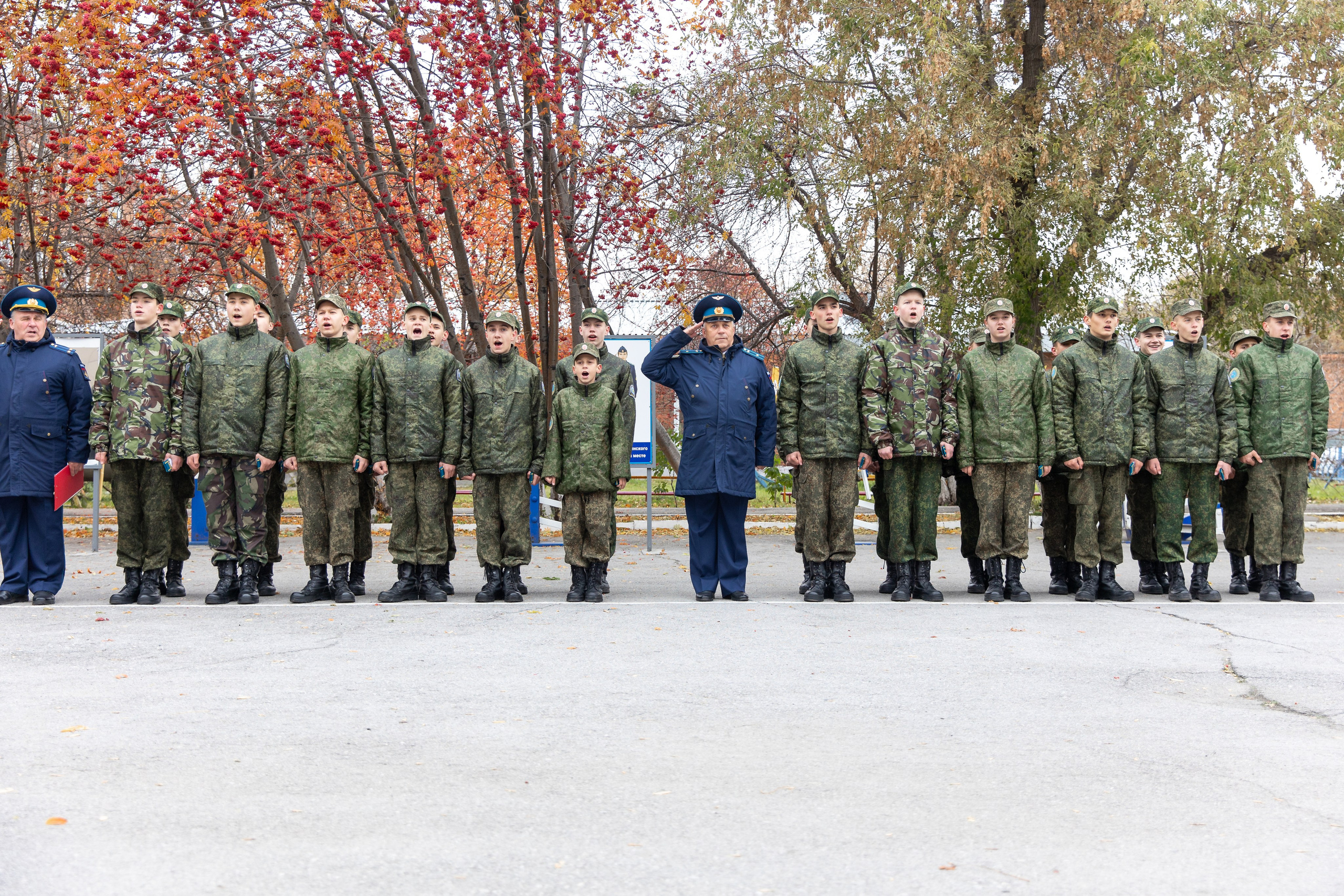 ВРУЧЕНИЕ ПОГОН. Выпускные альбомы в Новосибирске и Бердске — Андрей Жуков