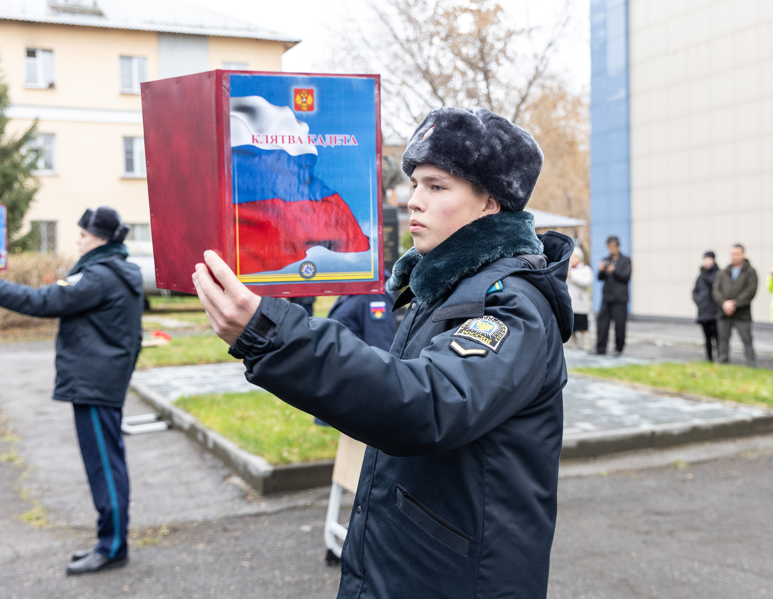 ПРИНЯТИЕ ПРИСЯГИ. Выпускные альбомы в Новосибирске и Бердске — Андрей Жуков