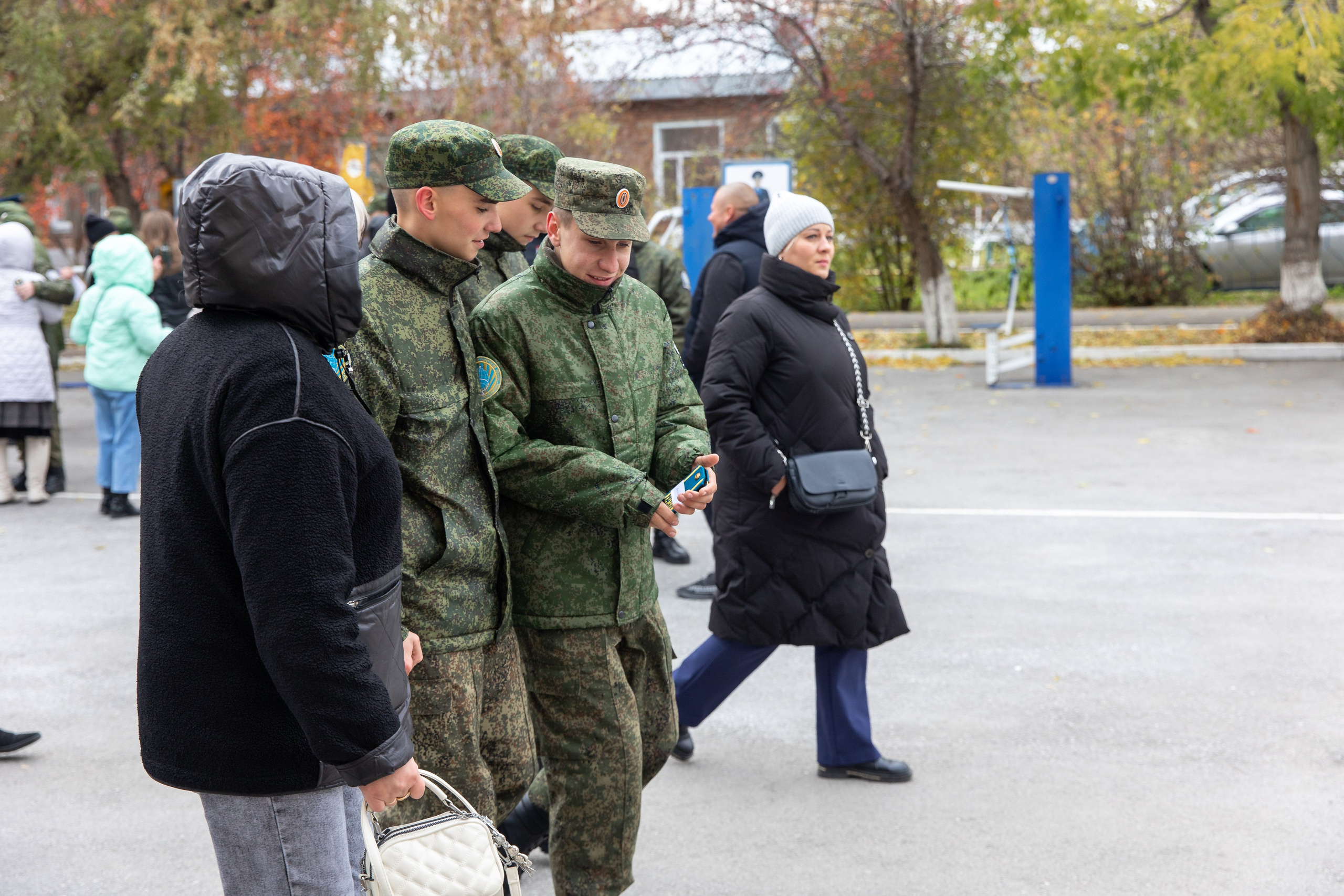 ВРУЧЕНИЕ ПОГОН. Выпускные альбомы в Новосибирске и Бердске — Андрей Жуков