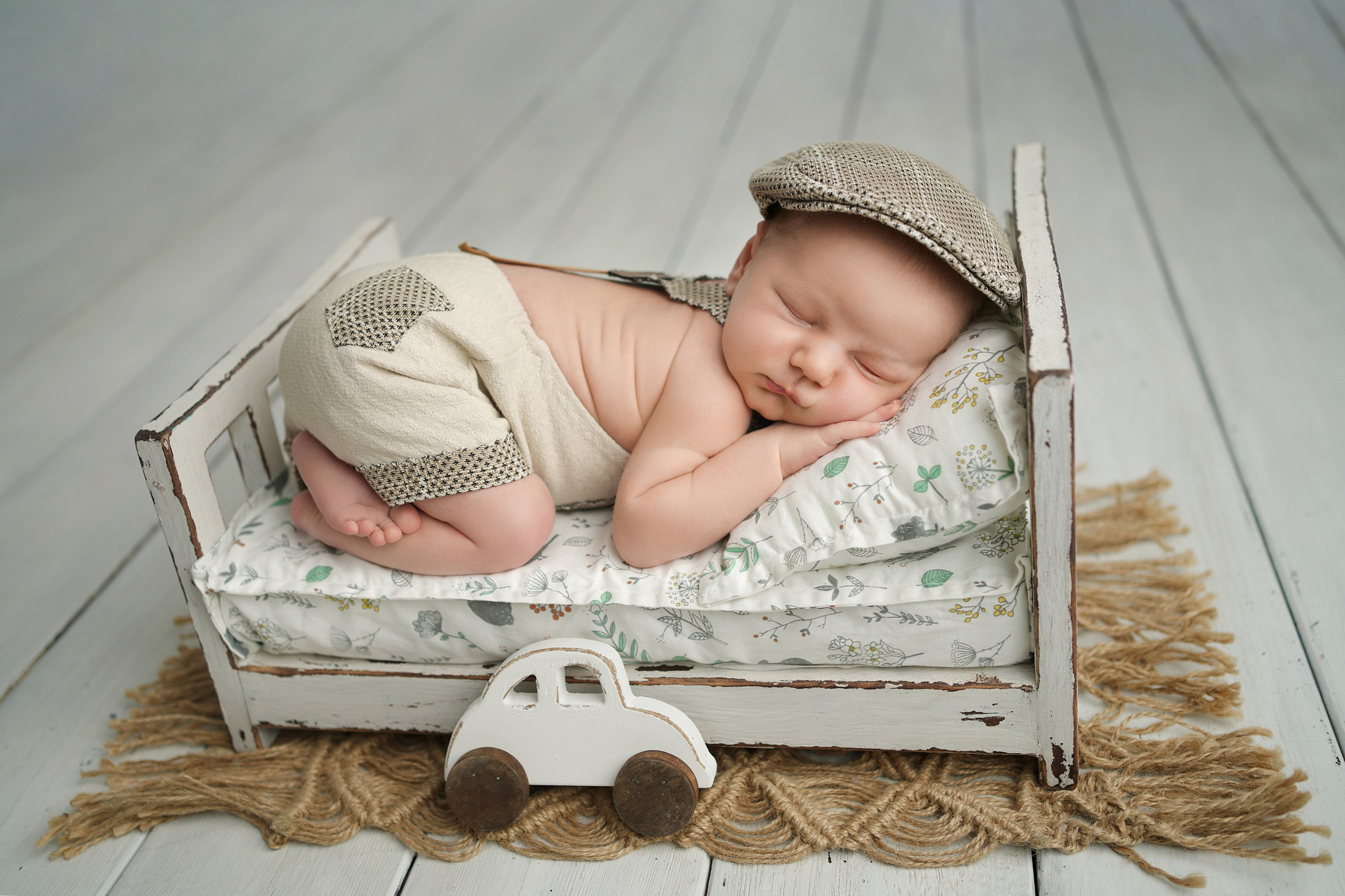 Детская фотосессия новорожденных мальчиков. Детский фотограф и фотограф новорожденных в Калининград Оксана Иваний