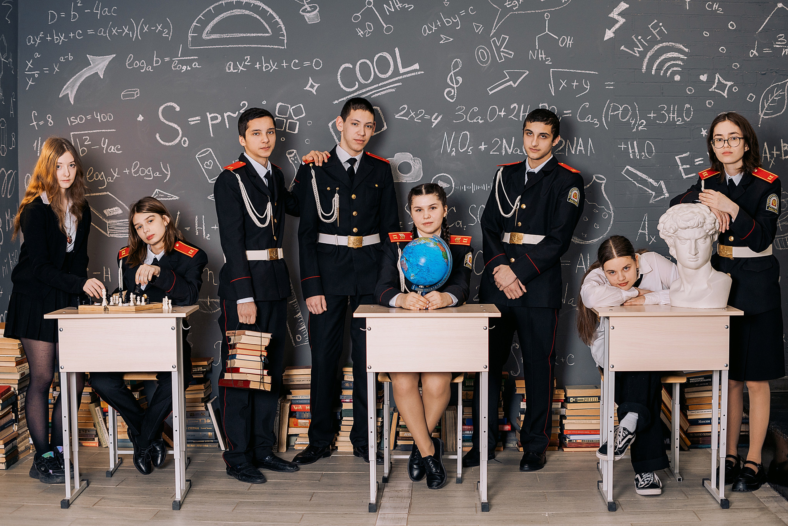 Групповые портреты. Школьный фотограф в Челябинске. Выпускные фотоальбомы