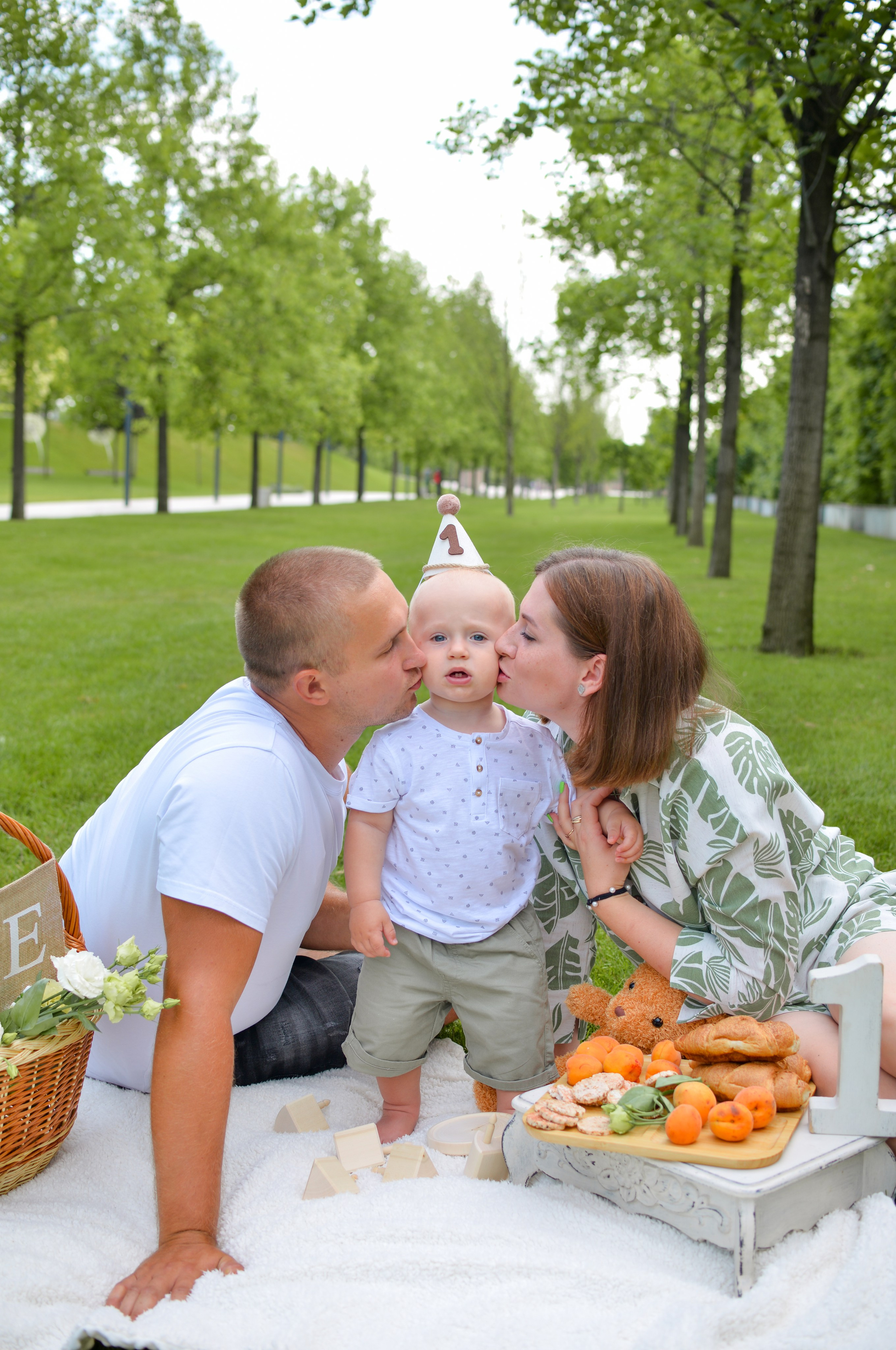 Семейные фотосессии в парке Галицкого Краснодар. Фотограф новорожденных Краснодар Малышенко Надежда