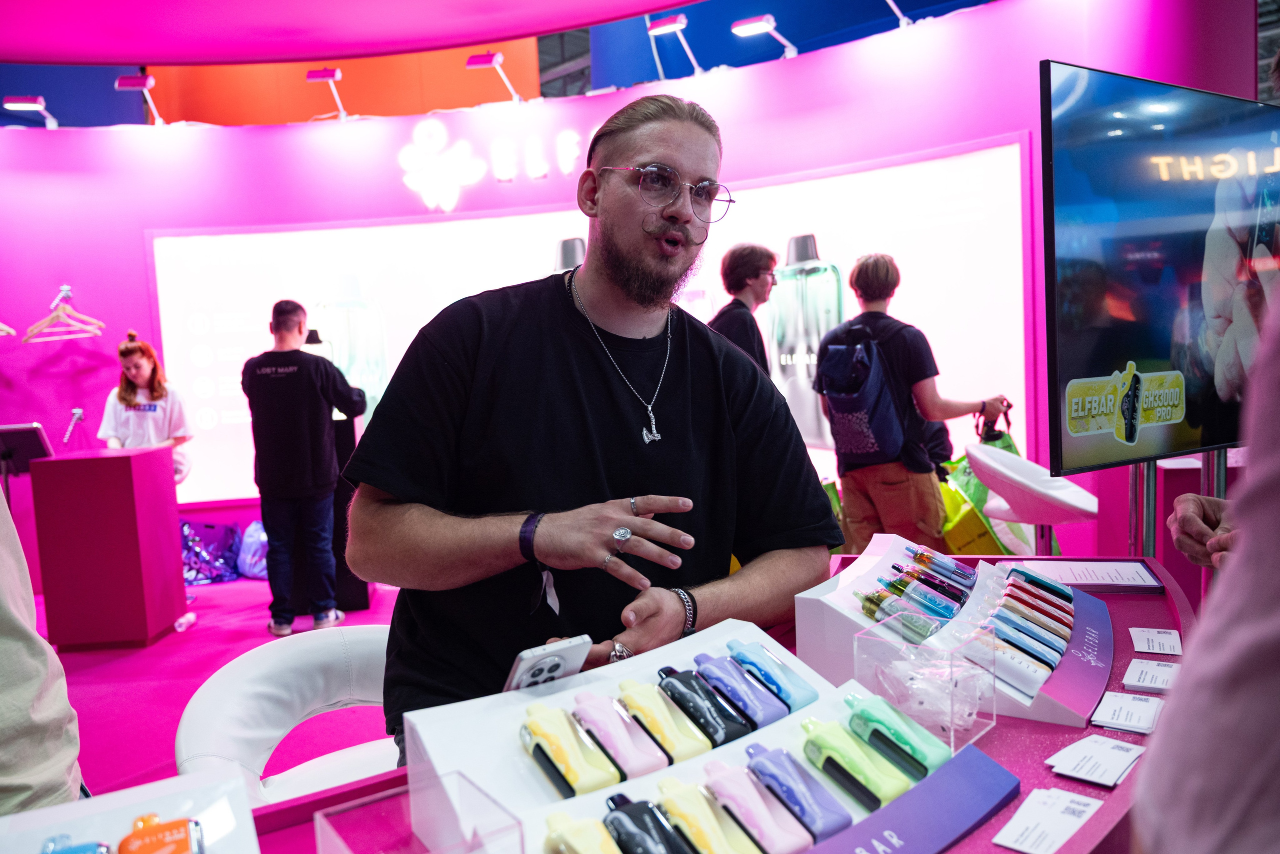 Выставка VAPE CLUB SHOW. Фотограф мероприятий в Москве