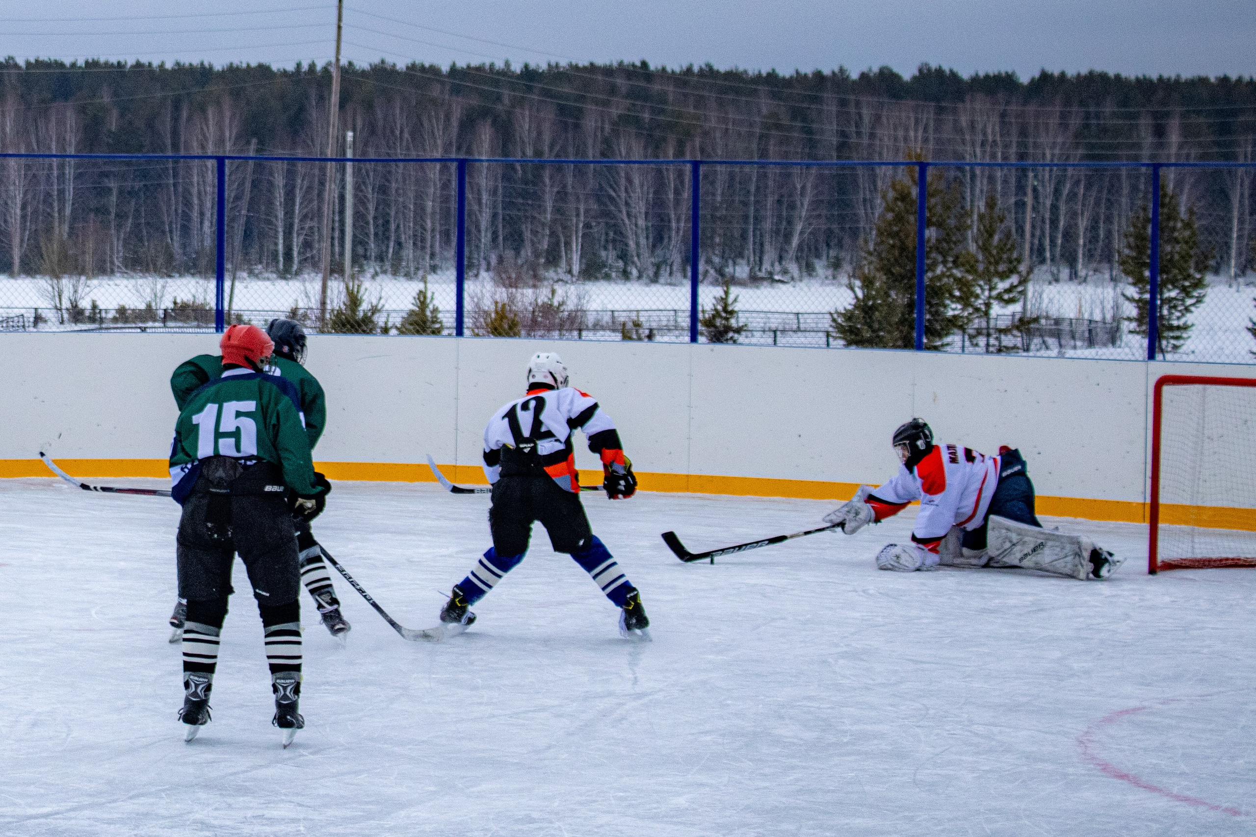 Хоккей г.п Атиг-г.Нижние Серги