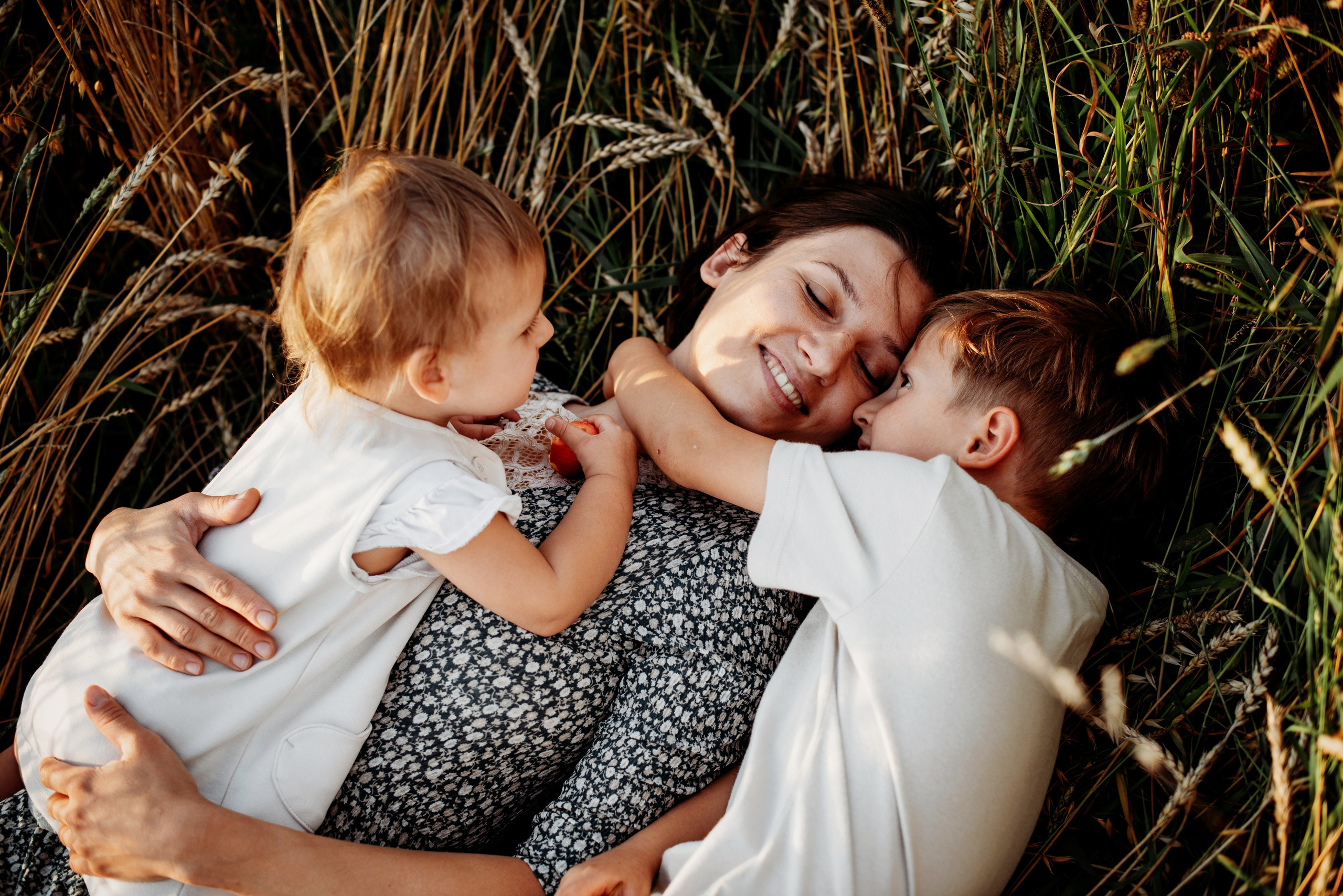 Катя и дети. Фотограф Томск Наталья Стволова