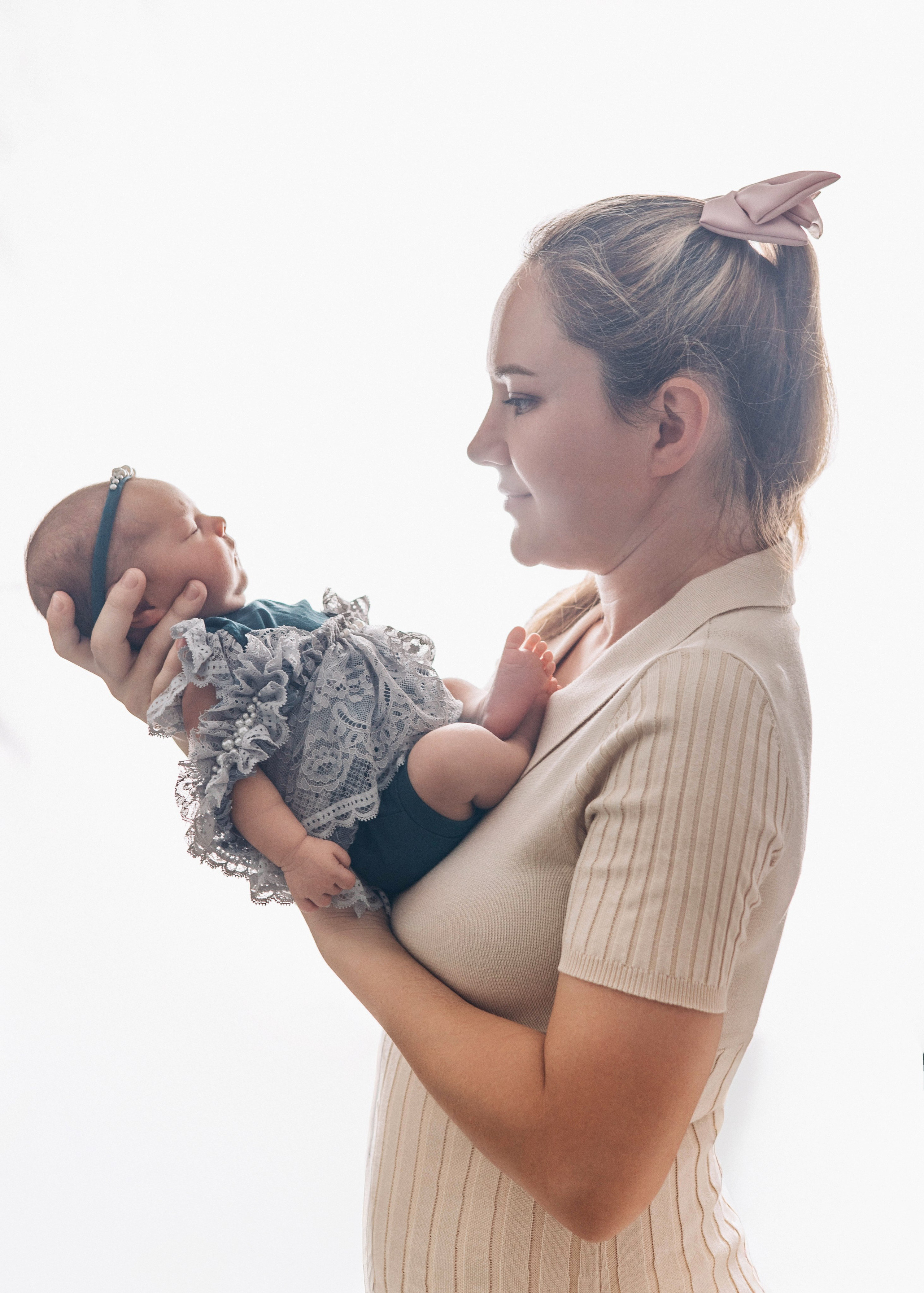 НОВОРОЖДЕННЫЕ МАЛЫШИ. Фотосессия новорожденных в Москве и Московской области