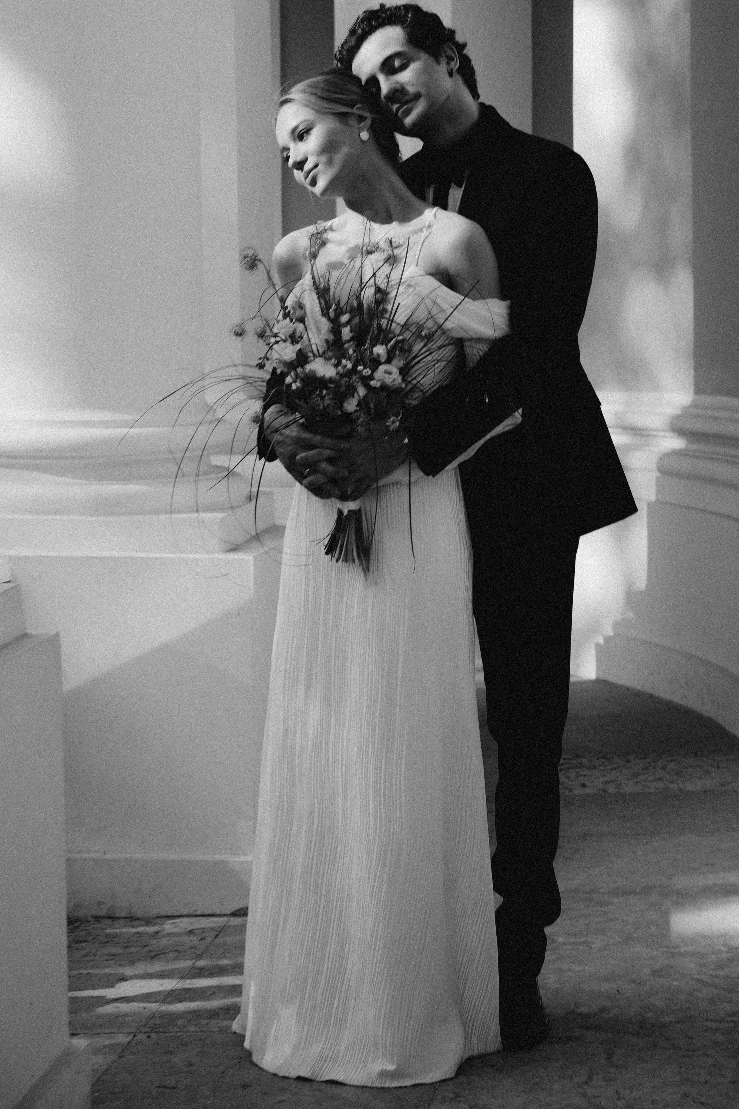 СВАДЕБНАЯ СЬЕМКА В ПАРКЕ ОРАНИЕНБАУМ. Профессиональный фотограф, Санкт-Петербург — Виктория Богомолова