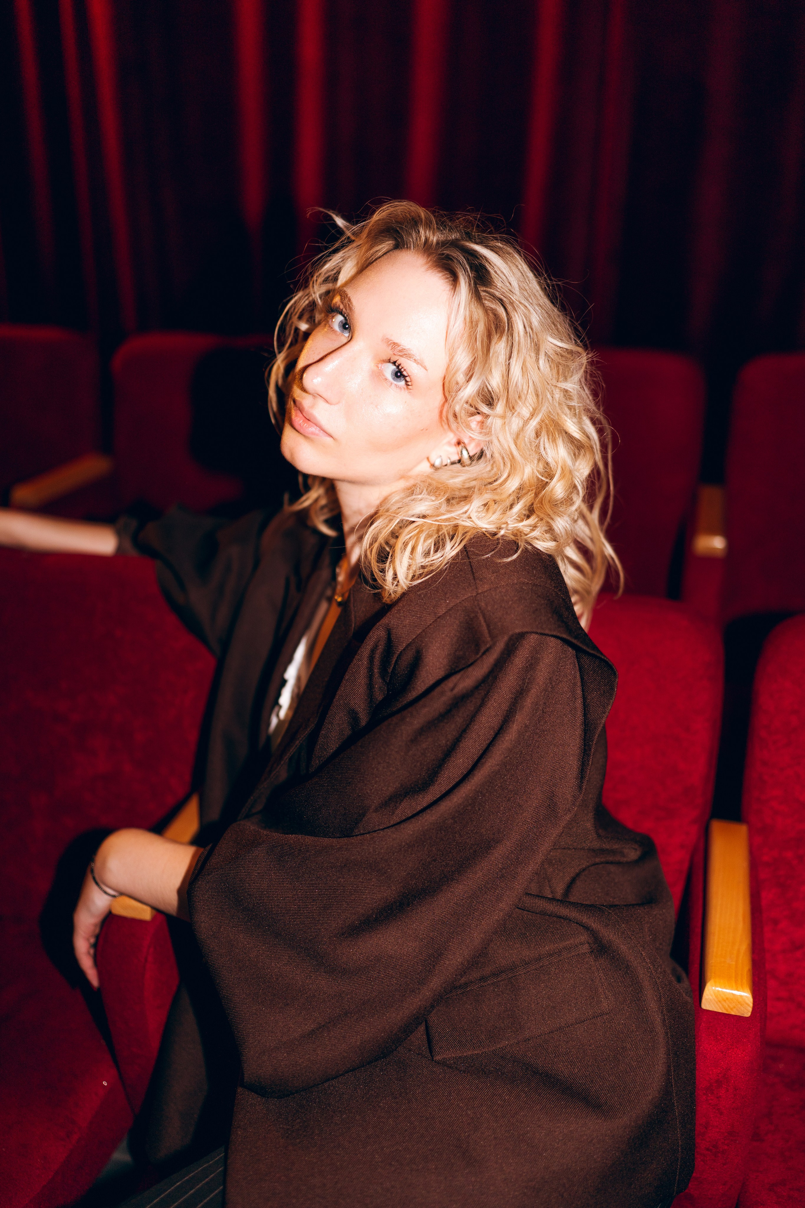 Софа в кино?. Максим Яковлев — фотограф в Москве