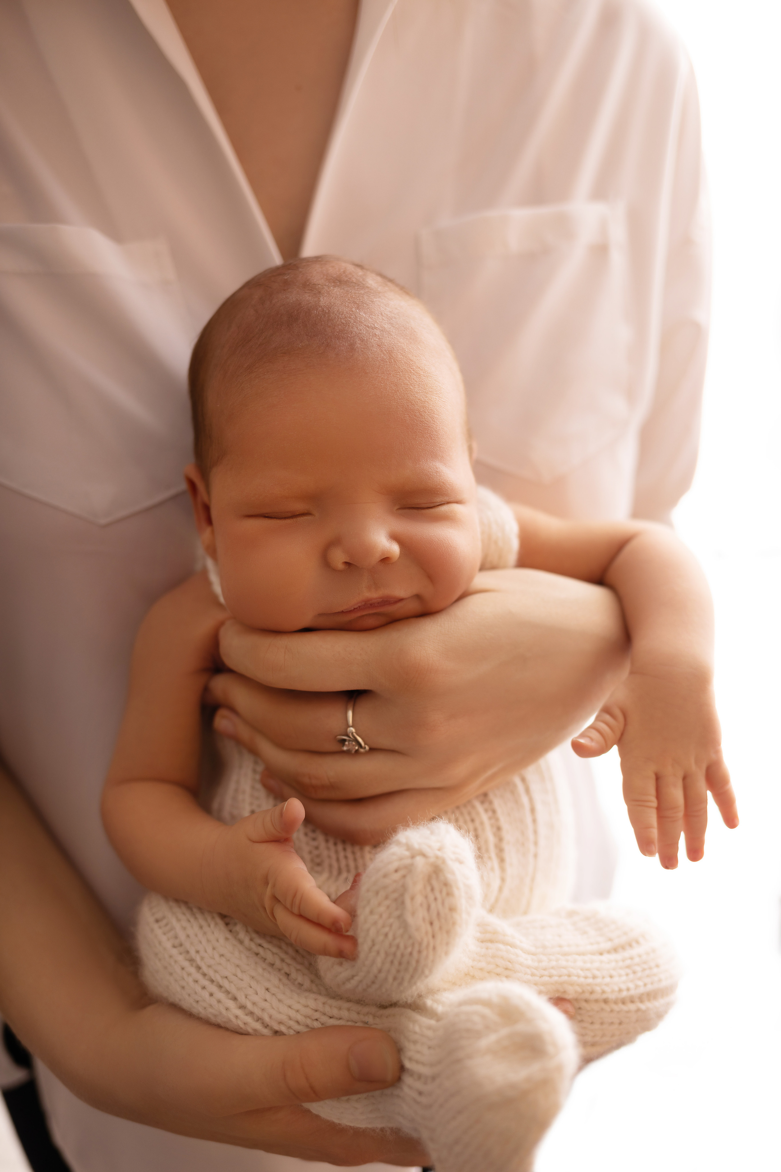 Newborn съемка в стиле Лайф. Фотограф новорожденных малышей в Омске и Омской области Эльвира Камаева