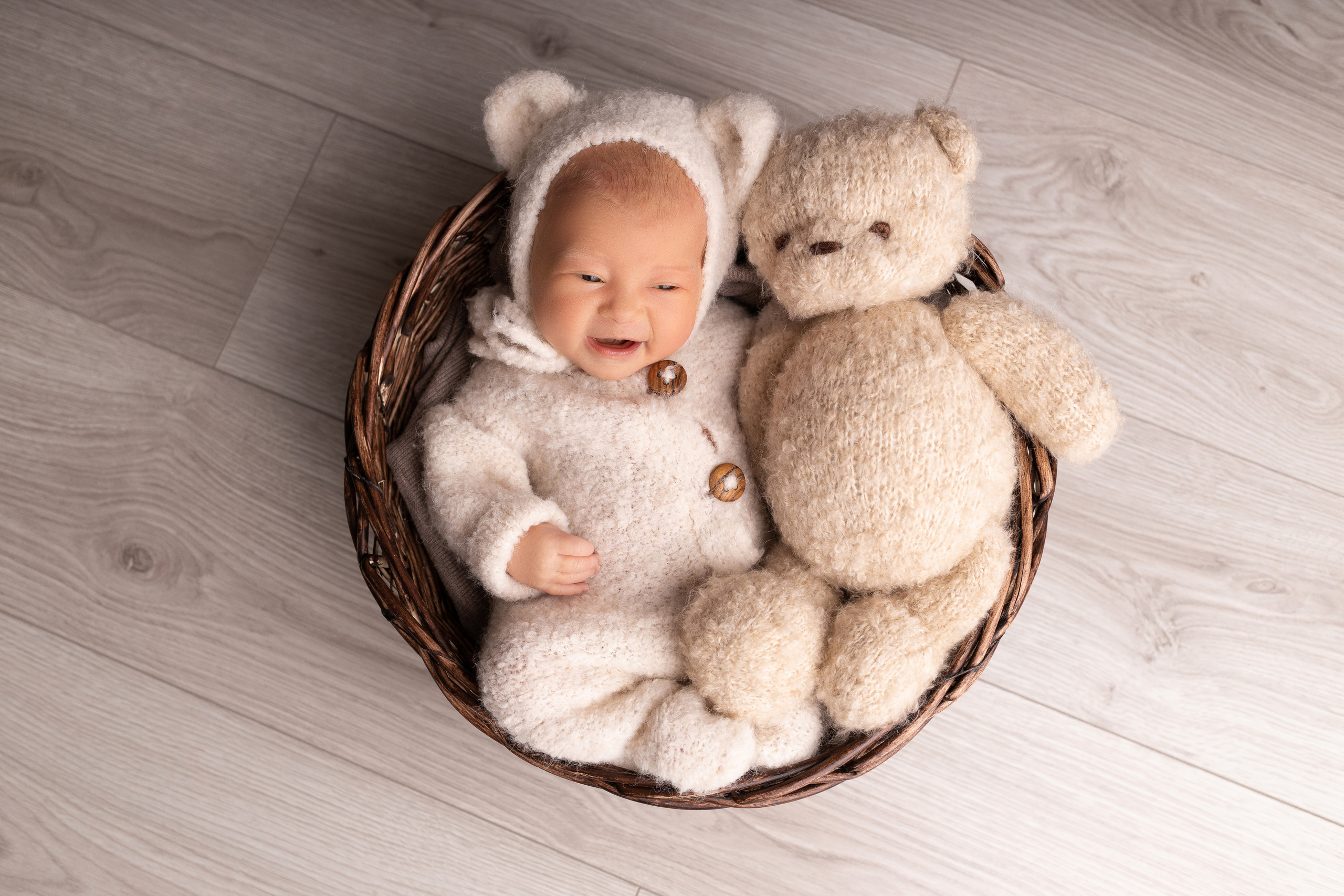 Классическая фотосессия малыша. Фотограф новорожденных малышей в Омске и Омской области Эльвира Камаева