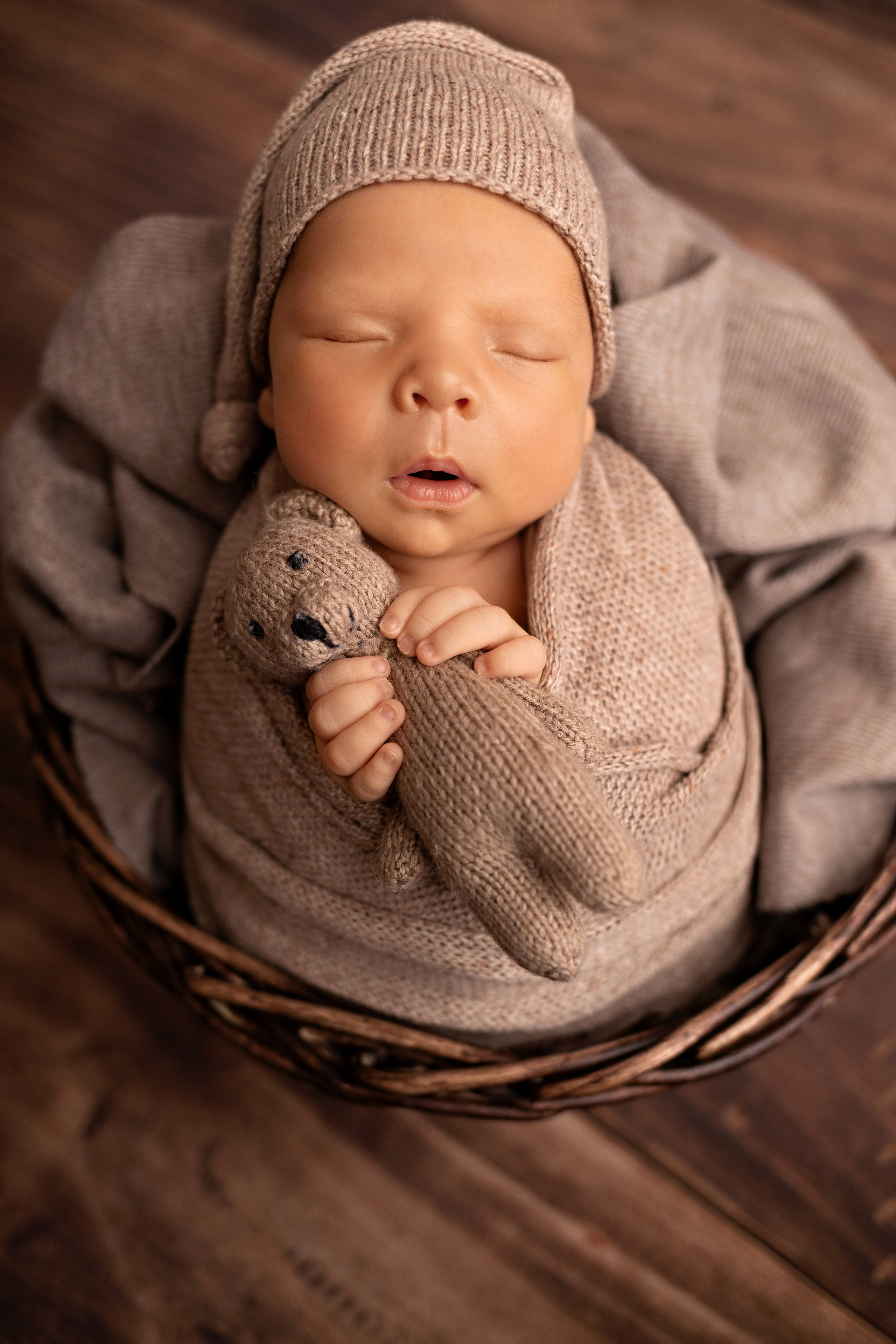 Классическая фотосессия малыша. Фотограф новорожденных малышей в Омске и Омской области Эльвира Камаева