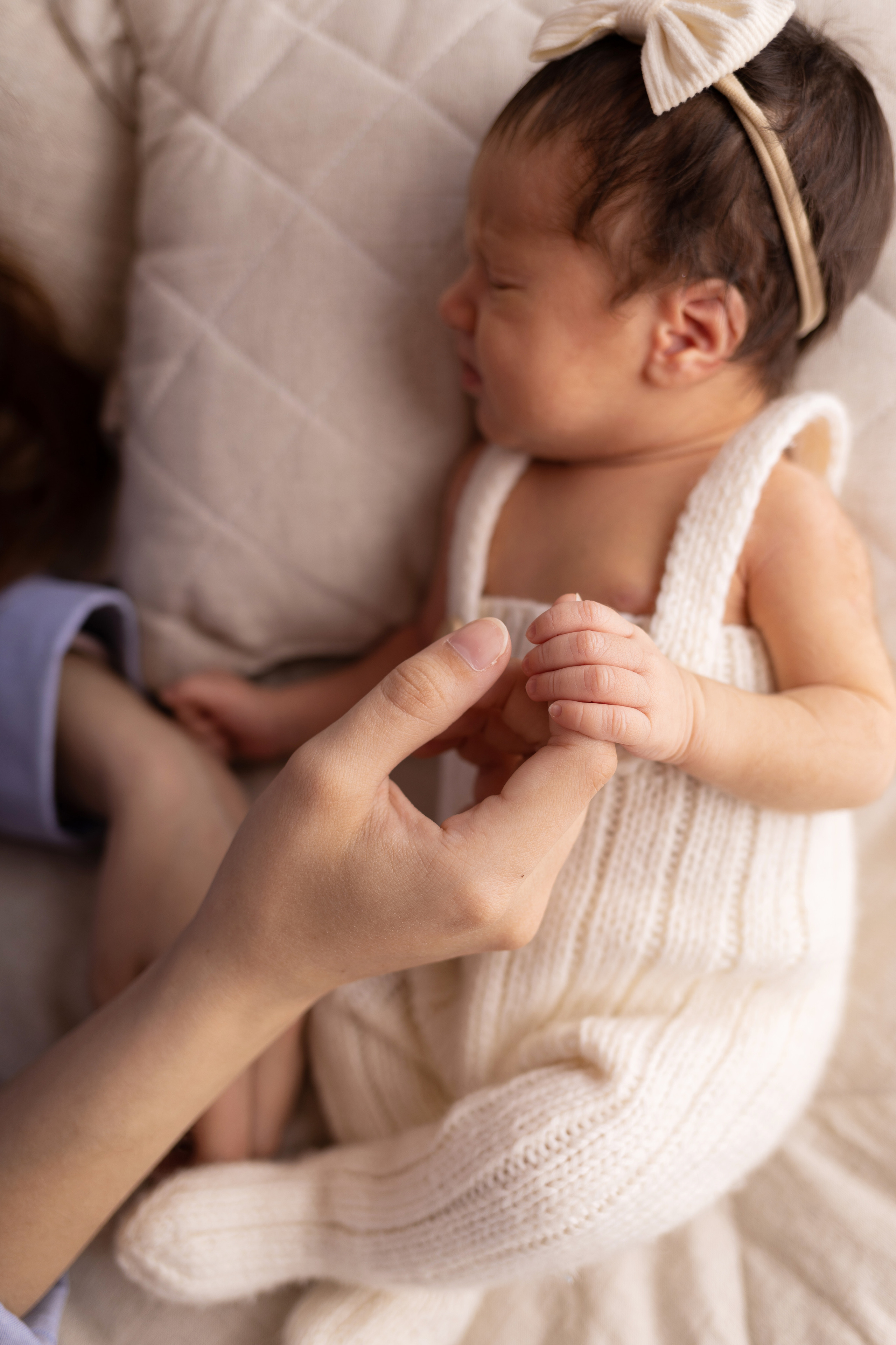 Newborn съемка в стиле Лайф. Фотограф новорожденных малышей в Омске и Омской области Эльвира Камаева