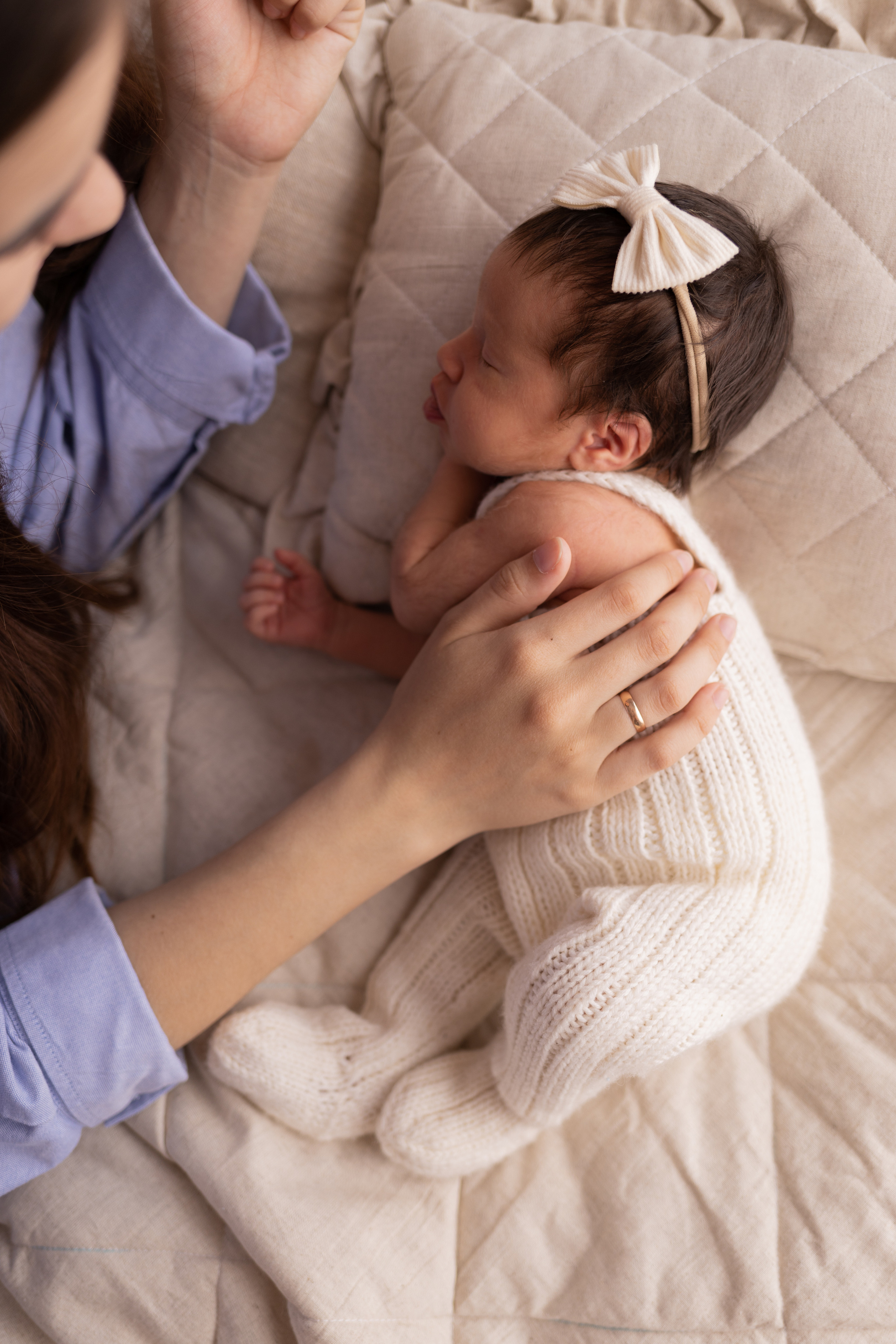 Newborn съемка в стиле Лайф. Фотограф новорожденных малышей в Омске и Омской области Эльвира Камаева