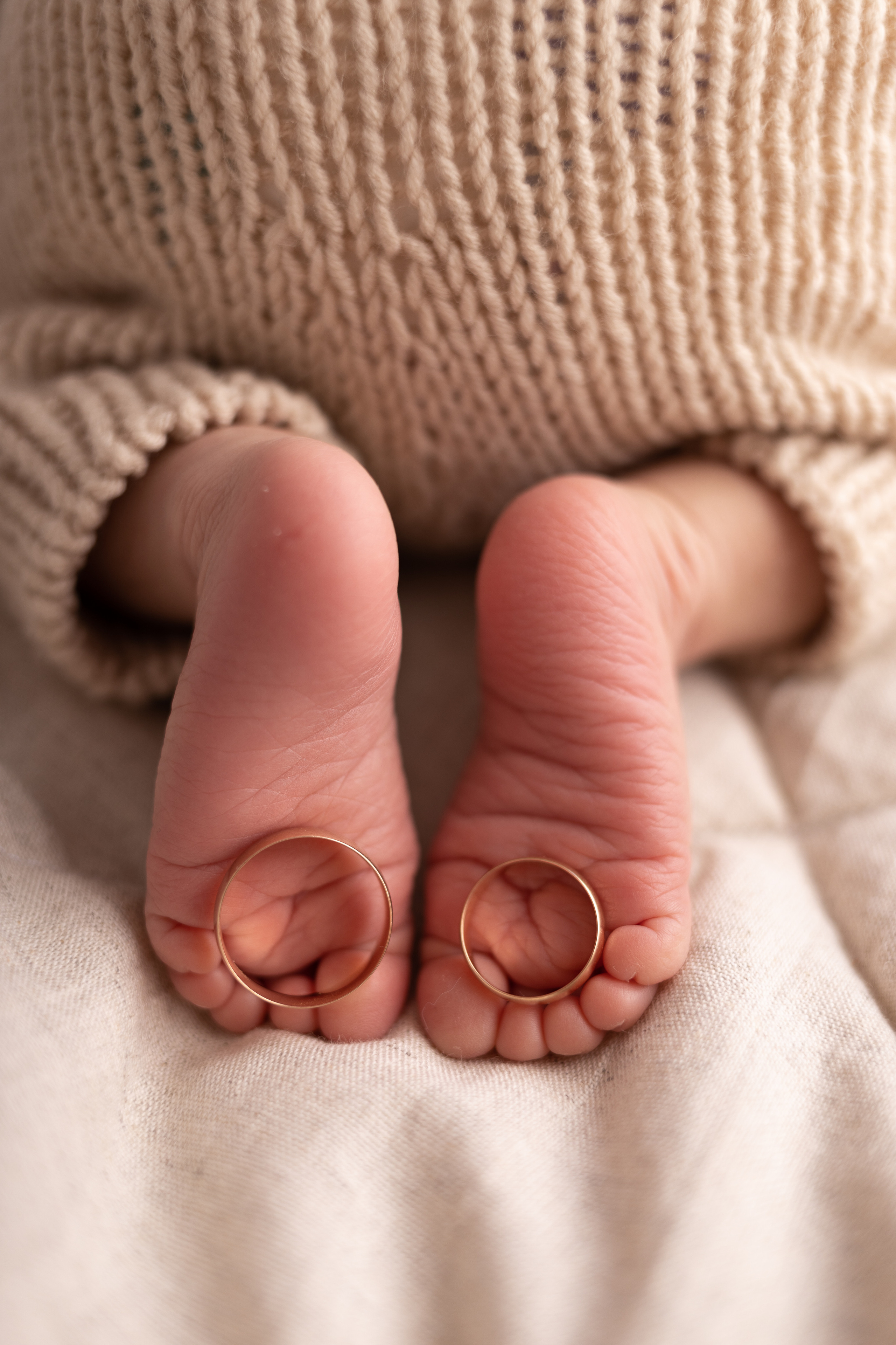 Newborn съемка в стиле Лайф. Фотограф новорожденных малышей в Омске и Омской области Эльвира Камаева