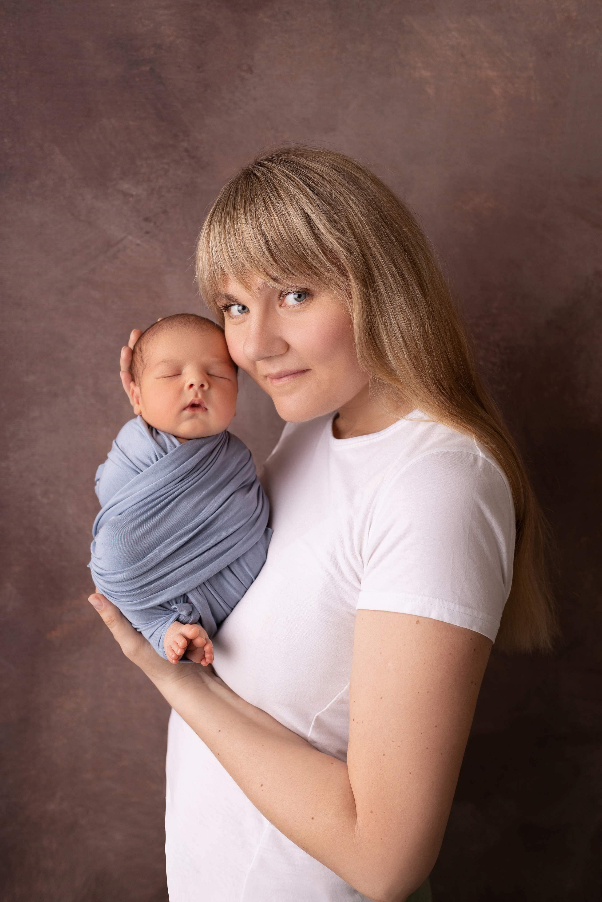 Семейные кадры от Elvira Kamaeva. Фотограф новорожденных малышей в Омске и Омской области Эльвира Камаева