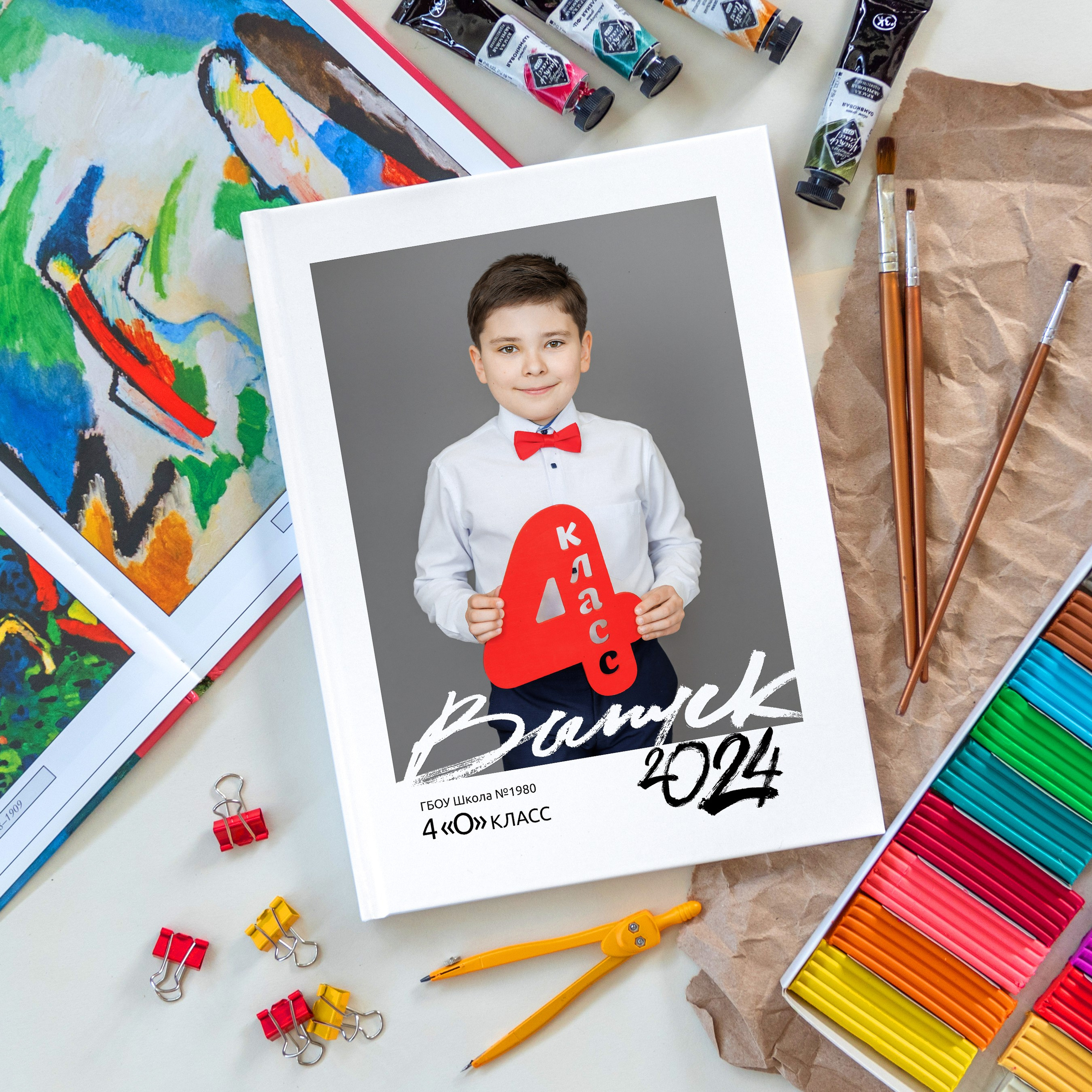 Примеры альбомов для 1-4 классов. Выпускные альбомы в Москве фотограф Алина Пащук