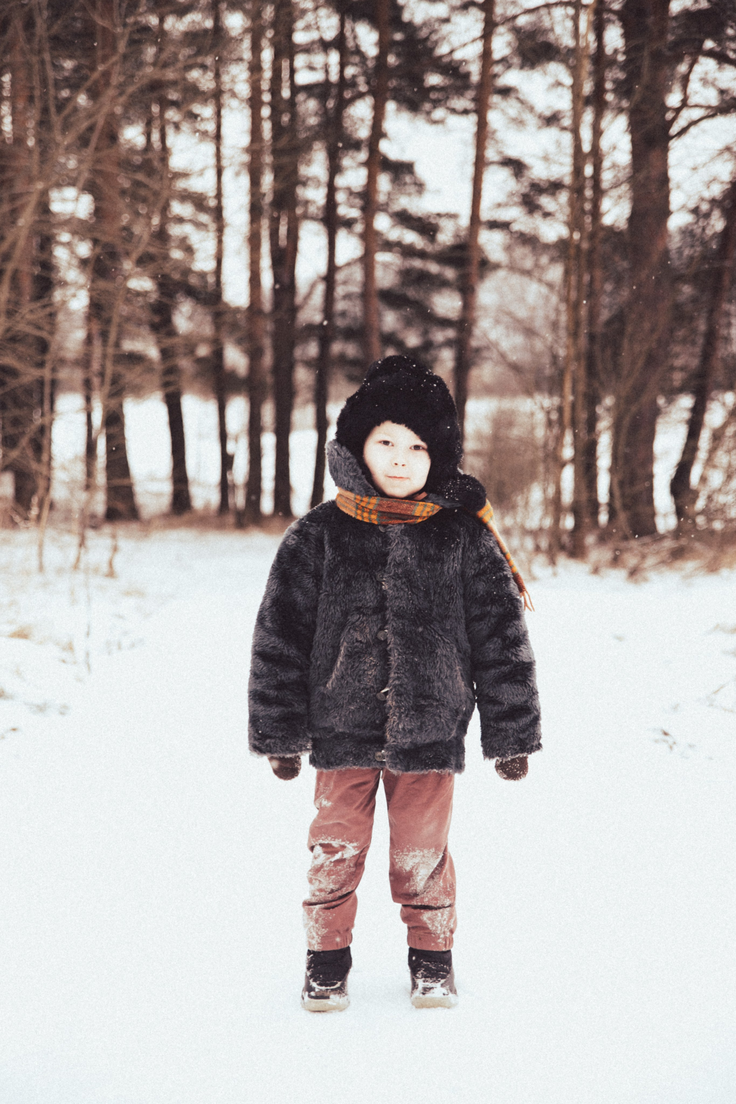 Прогулка в родительской шубке. Елена Котлярова фотограф г. Сергиев Посад