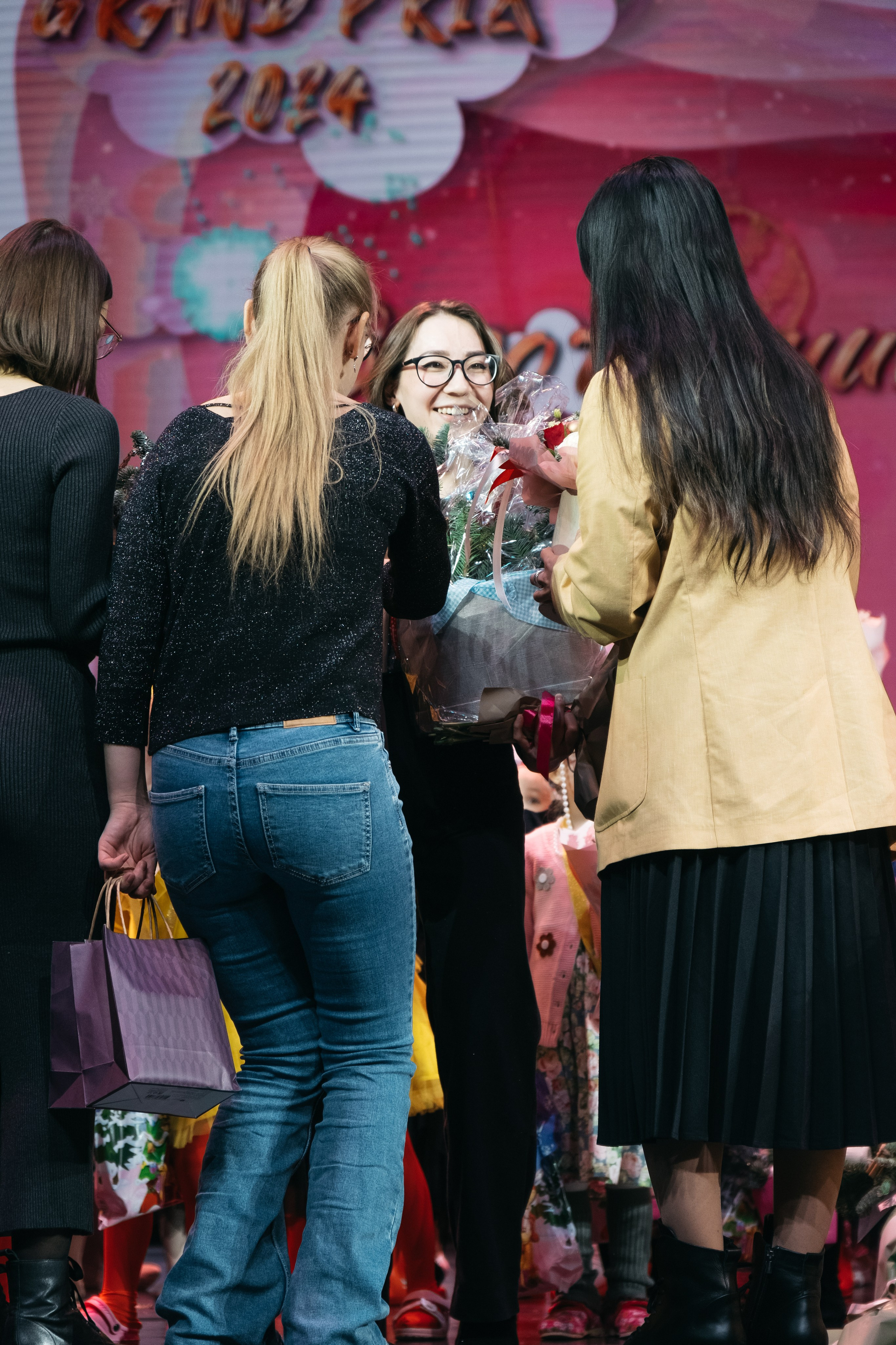 СурГУ 23.12.23. Репортажный и свадебный фотограф в Сургуте