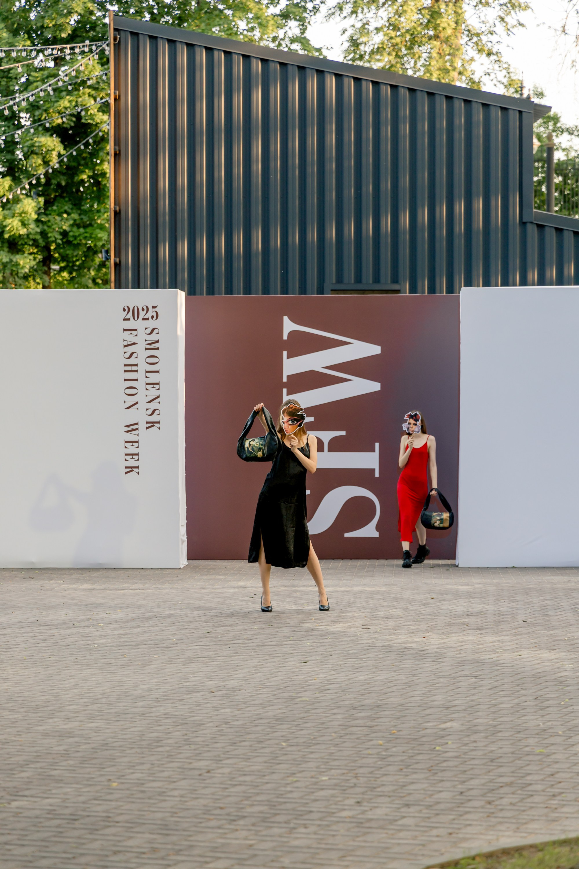 Smolensk Fashion Week 2025_показы_ДЕНЬ 1_ВЕЧЕРНИЙ ПОКАЗ_19:00. Главная