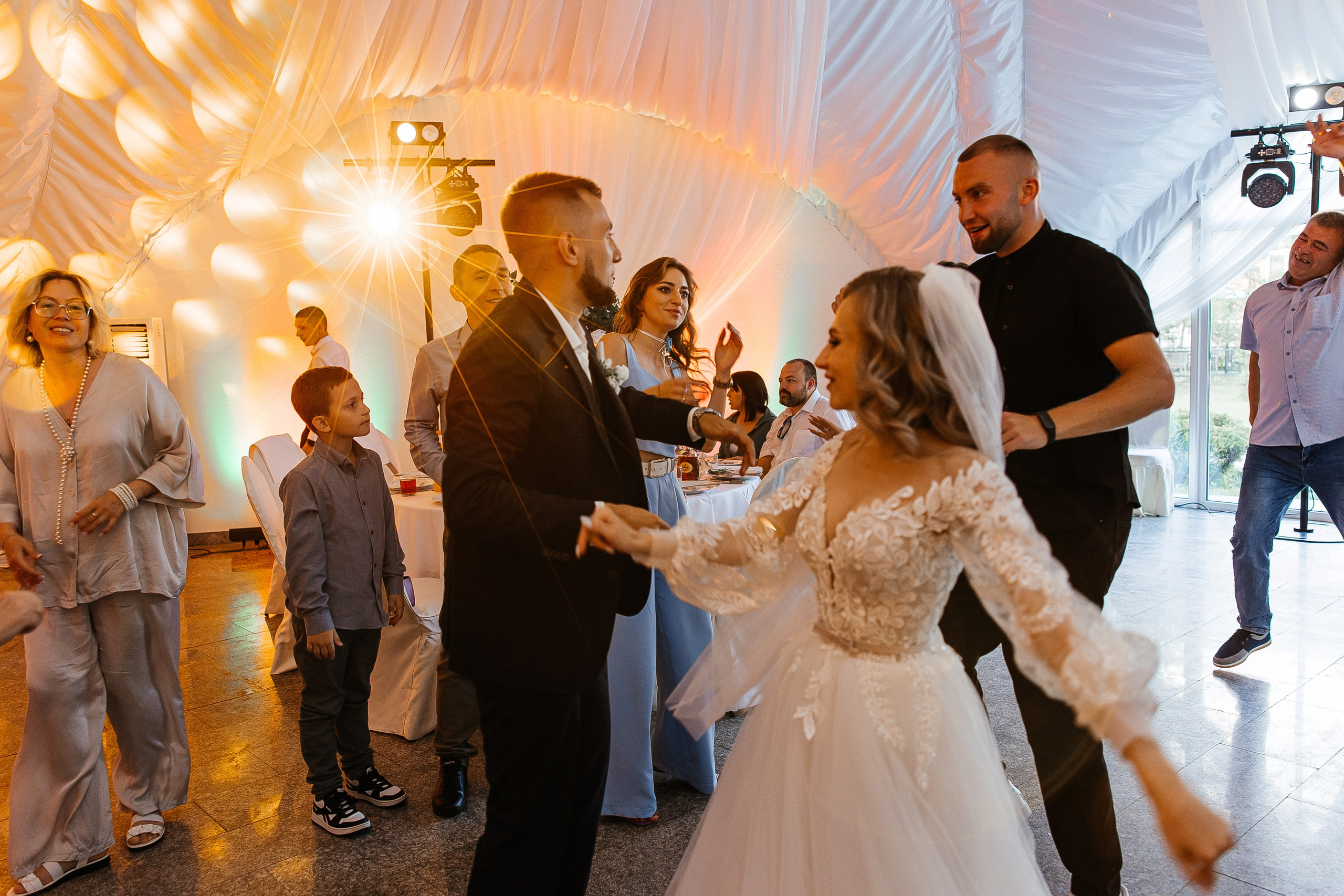 Оксана и Тимур. Свадебный и семейный фотограф Елизавета Ермак | Москва и МО